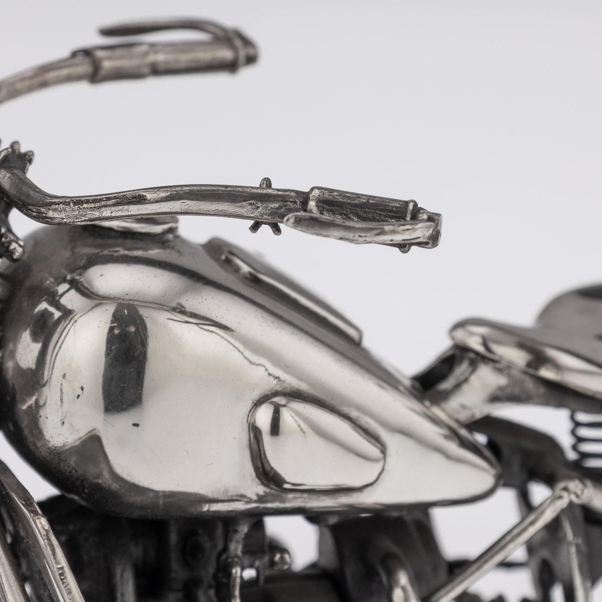 20th Century Italian Solid Silver Model of a BMW R75 Motorcycle, Medusa Oro For Sale 13