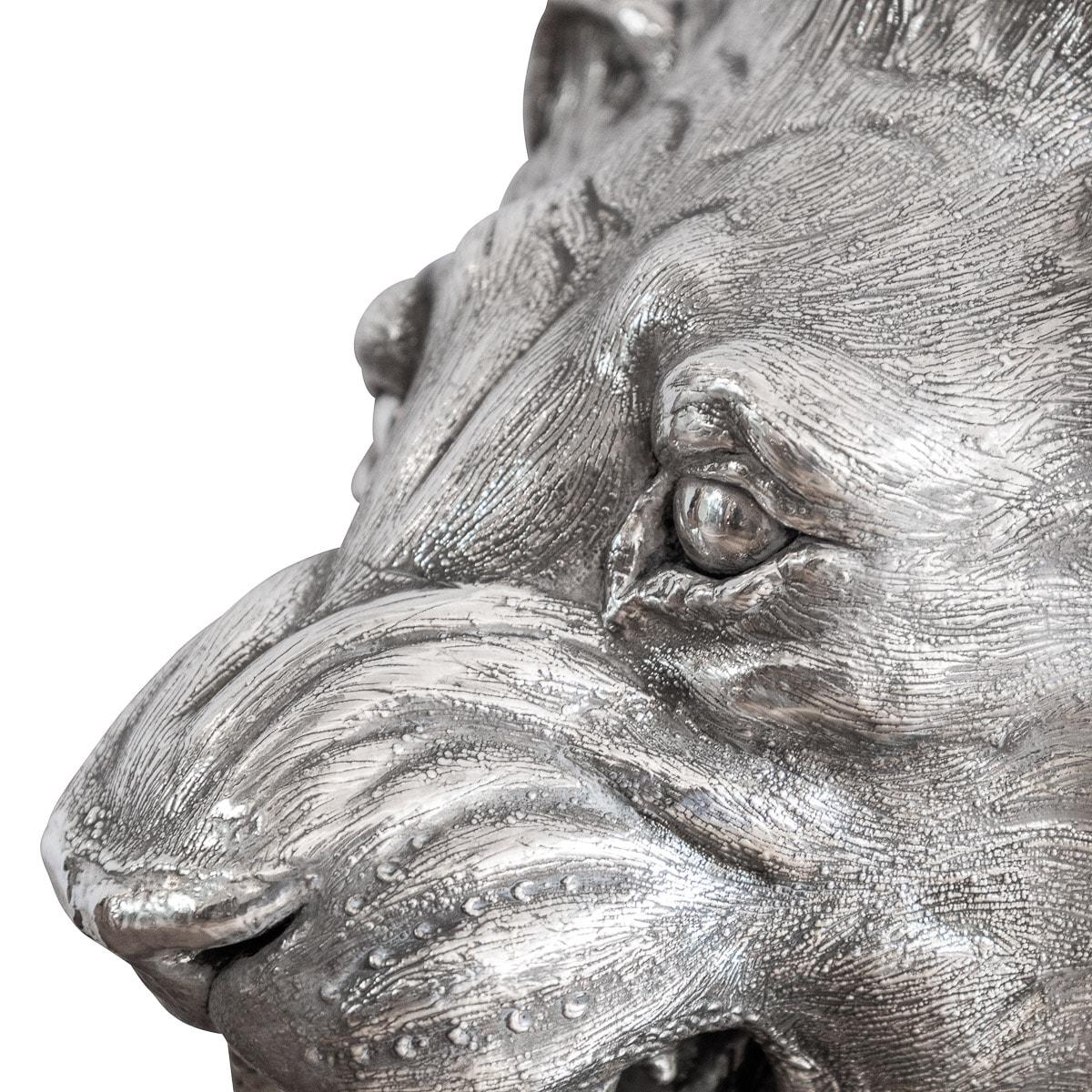 20th Century Italian Solid Silver Statue of a Lion on Marble Base, circa 1970 For Sale 7