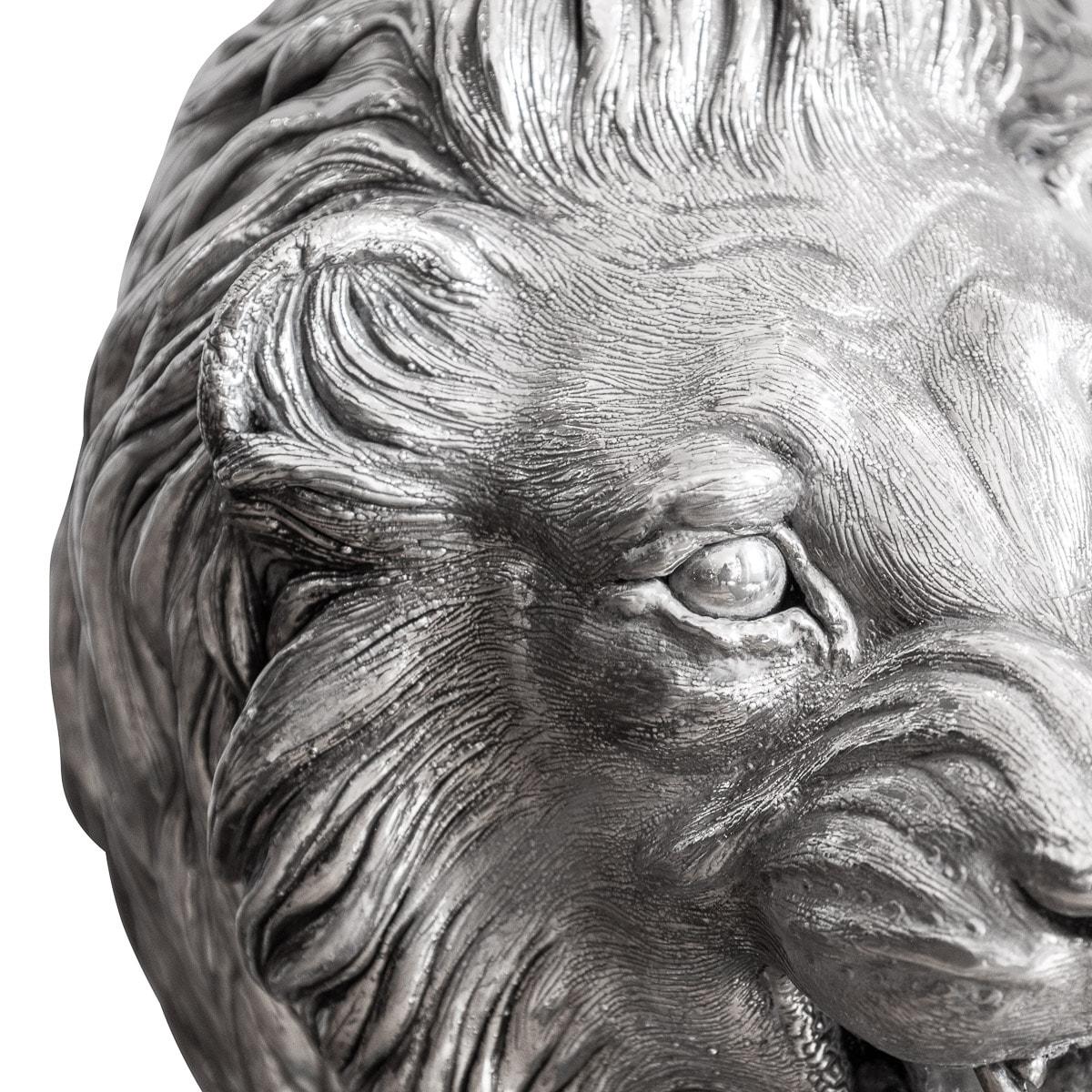 20th Century Italian Solid Silver Statue of a Lion on Marble Base, circa 1970 For Sale 5