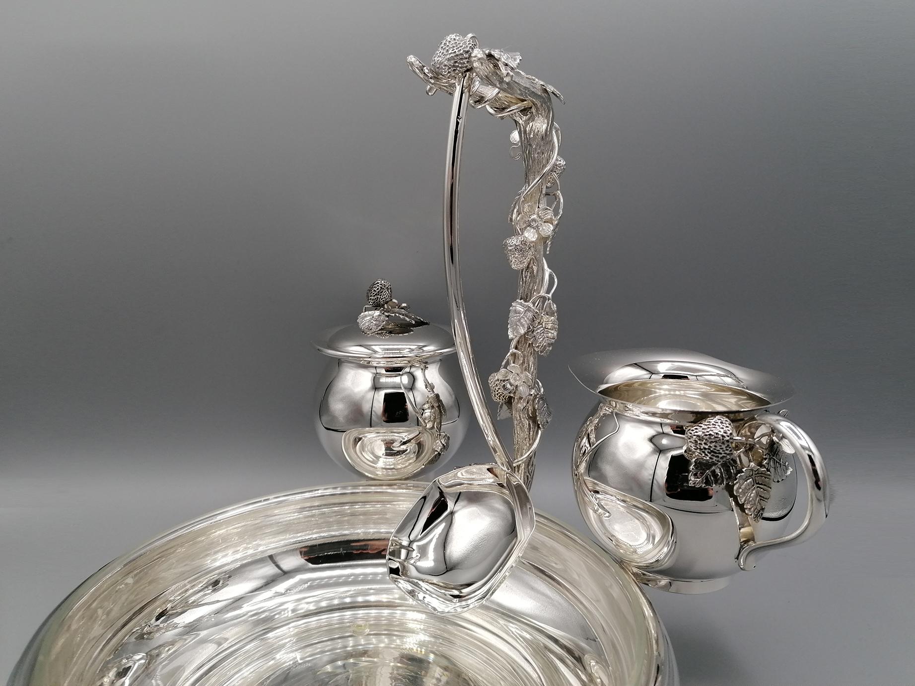 20th Century Italian Solid Silver Strawberry Bowl with Sugar Bowl and Lemon Jug For Sale 5