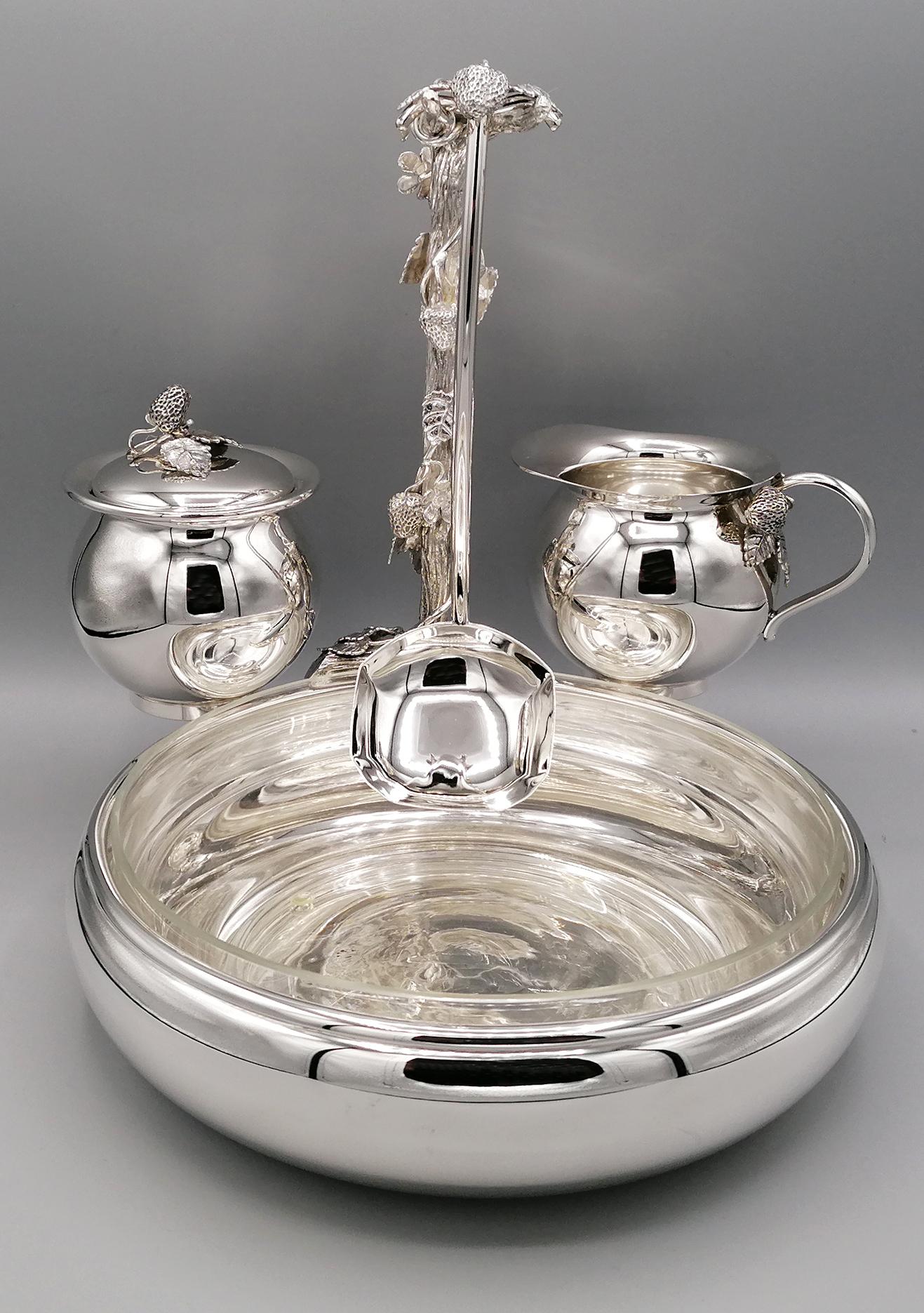 Other 20th Century Italian Solid Silver Strawberry Bowl with Sugar Bowl and Lemon Jug For Sale