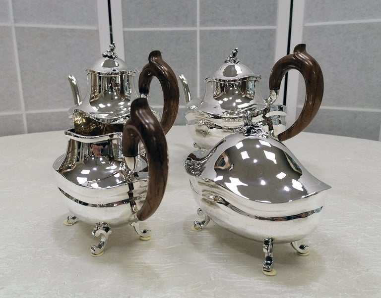 20th Century Italian Solid Silver Tea and Coffee Set with Matching Tray For Sale 7