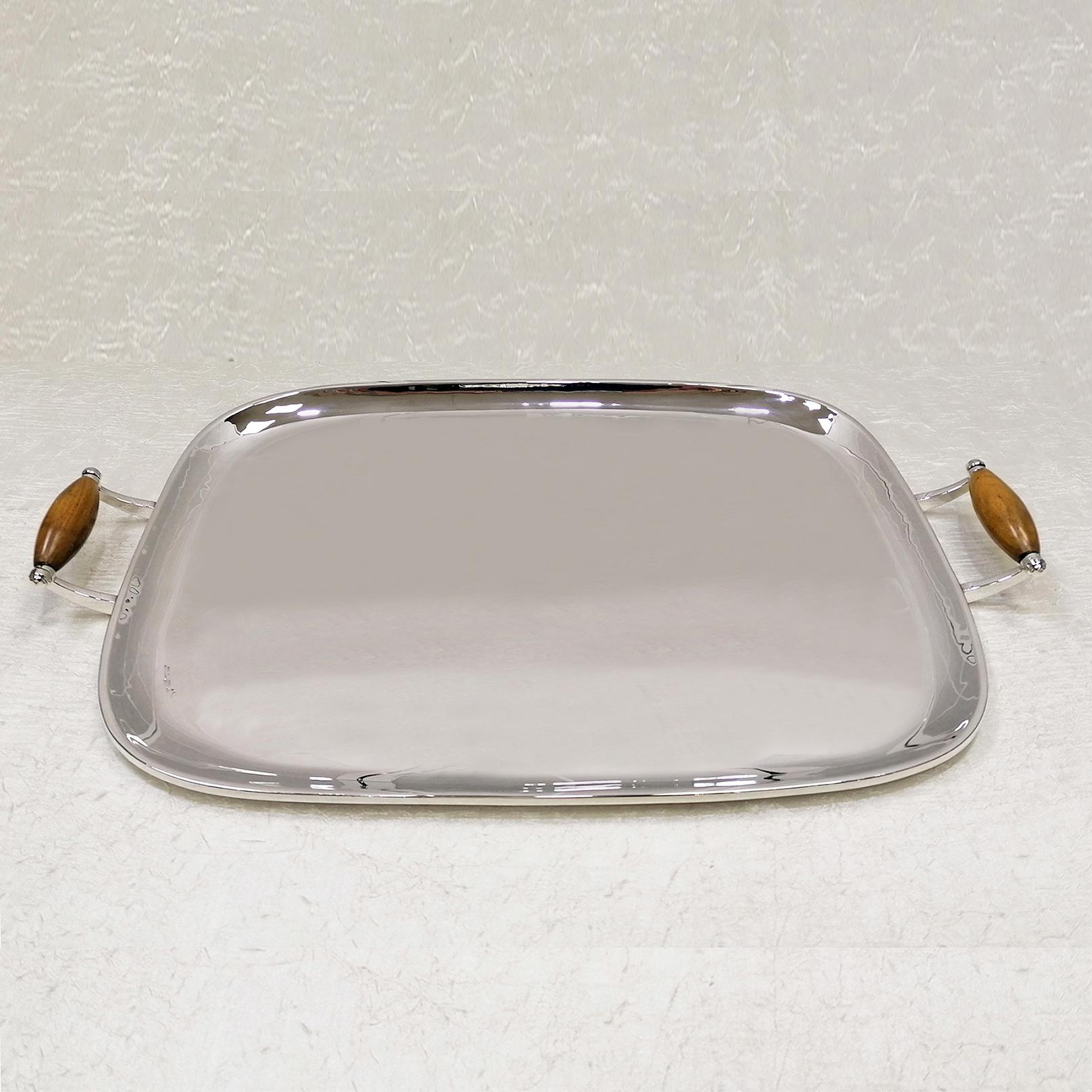 20th Century Italian Solid Silver Tea and Coffee Set with Matching Tray en venta 10