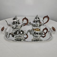 20th Century Italian Solid Silver Tea and Coffee Set with Matching Tray