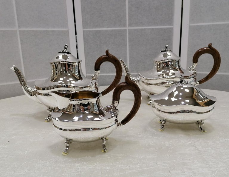 20th Century Italian Solid Silver Tea and Coffee Set with Matching Tray For Sale 3