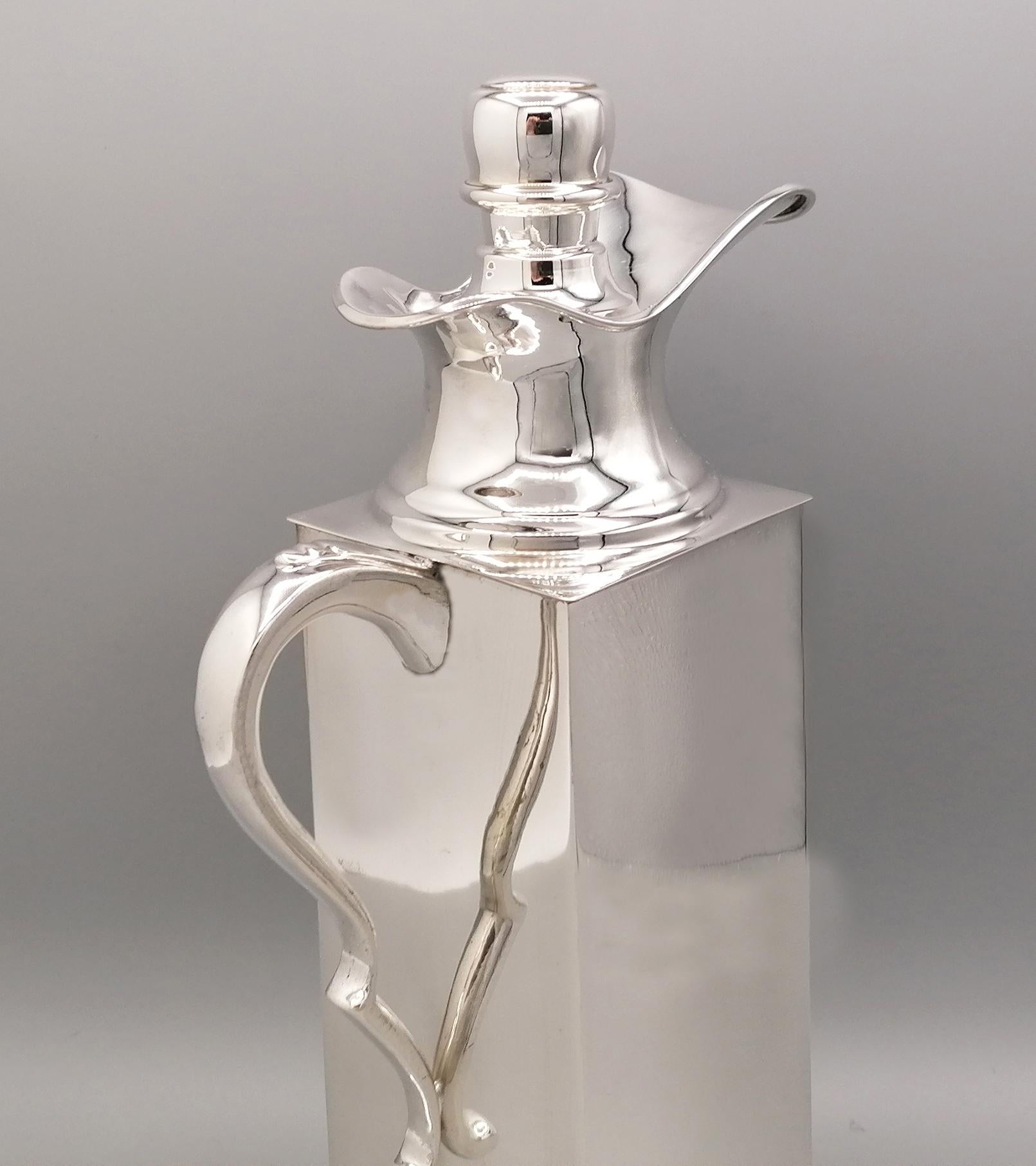 20th Century Italian Solid Silver Thermal Jug In Excellent Condition For Sale In VALENZA, IT