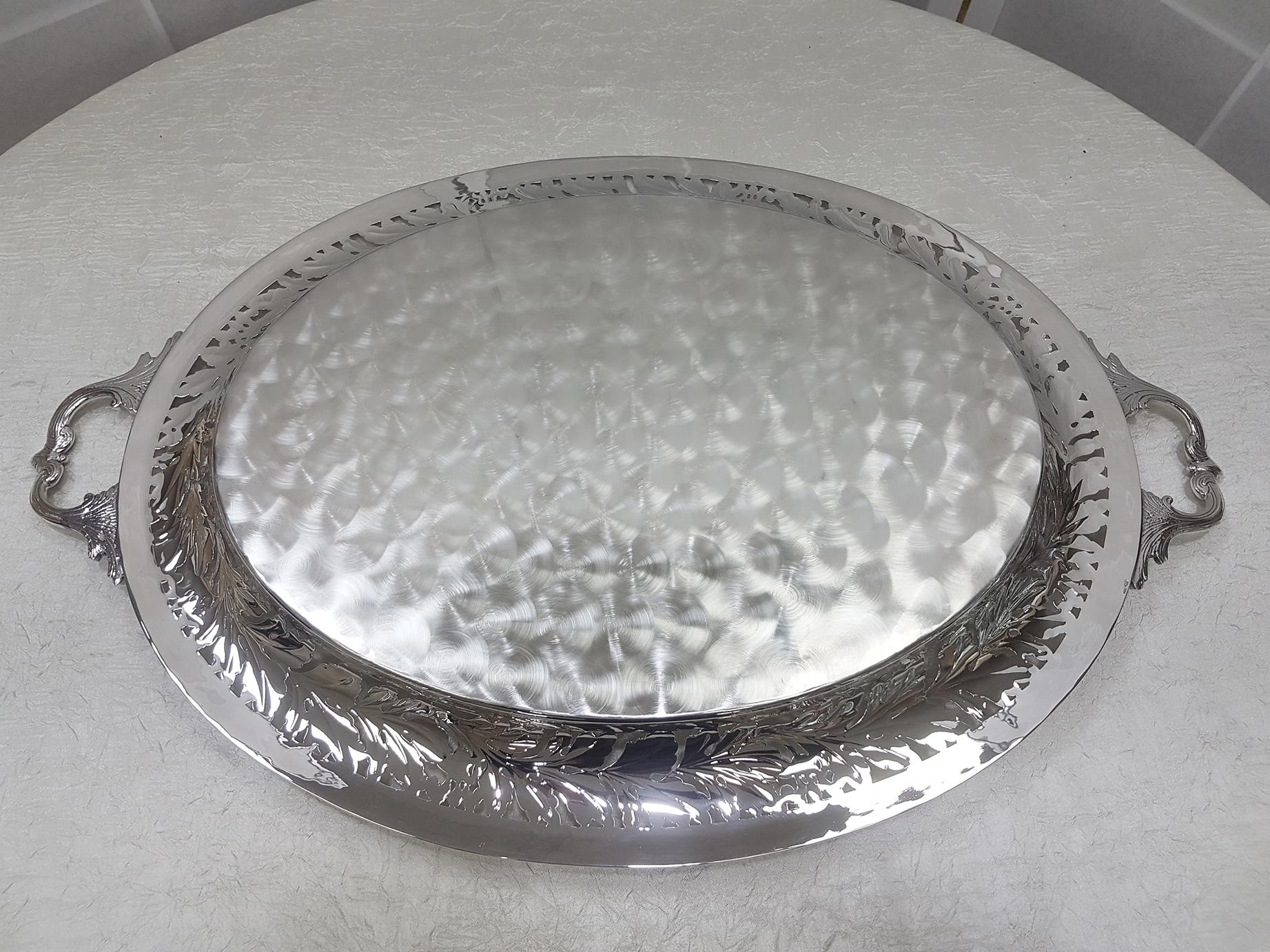 20th Century Italian Solid Silver Tray on Silver Stand For Sale 2