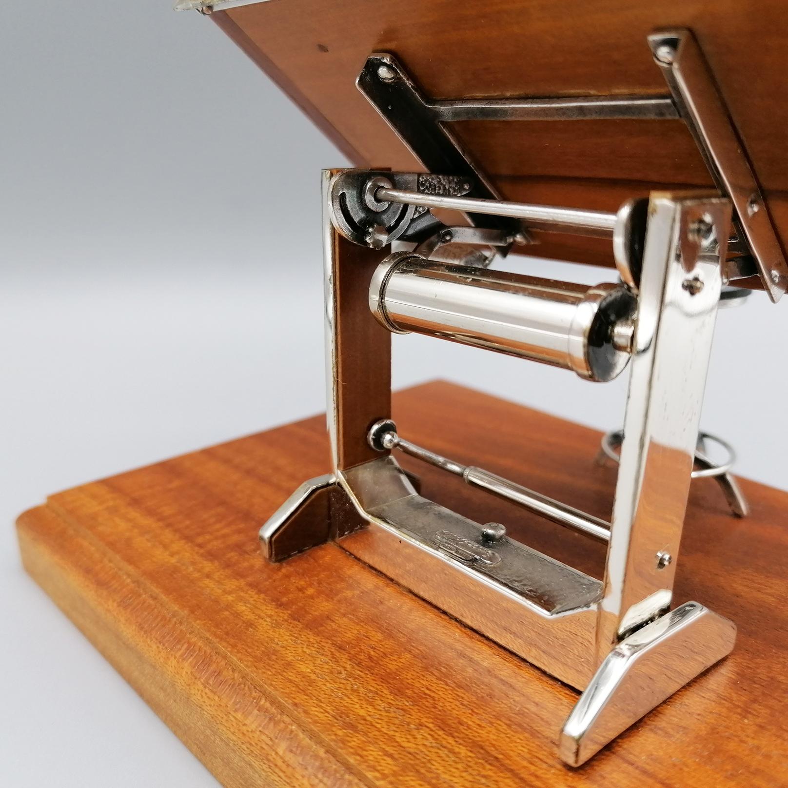 20th century Italian Sterlig Silver and Walnut Roots Miniature Drafting Machine In Excellent Condition In VALENZA, IT