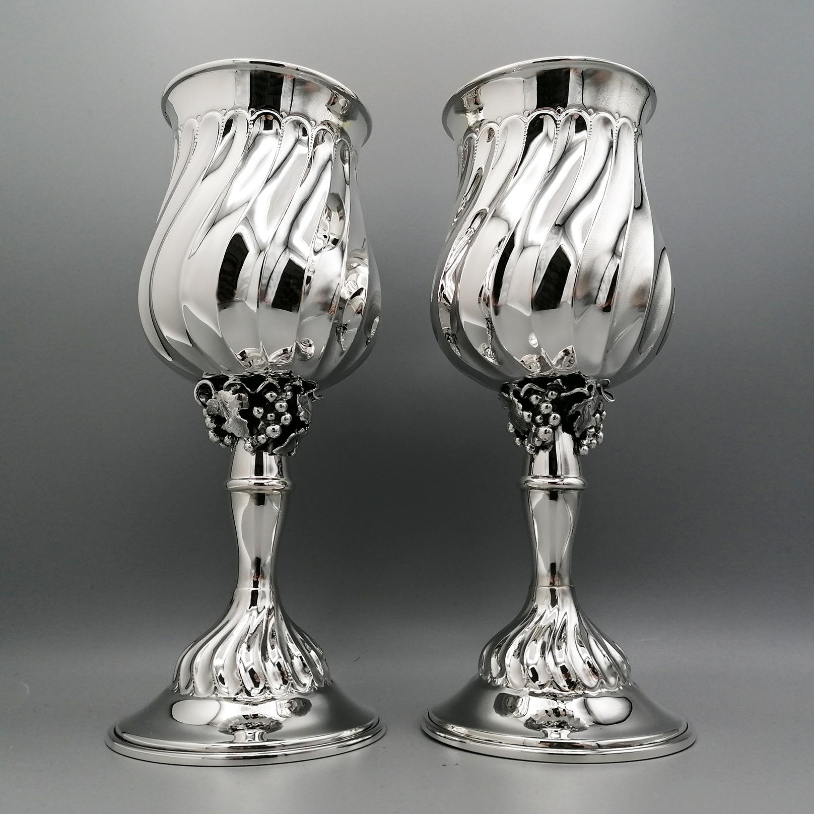 Vasos italianos de plata de ley del siglo XX Otro en venta