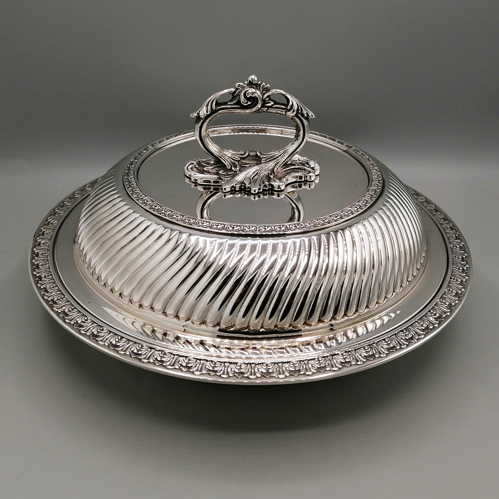 Italienische Entree-Schale aus Sterlingsilber im Renaissance-Stil des 20. Jahrhunderts