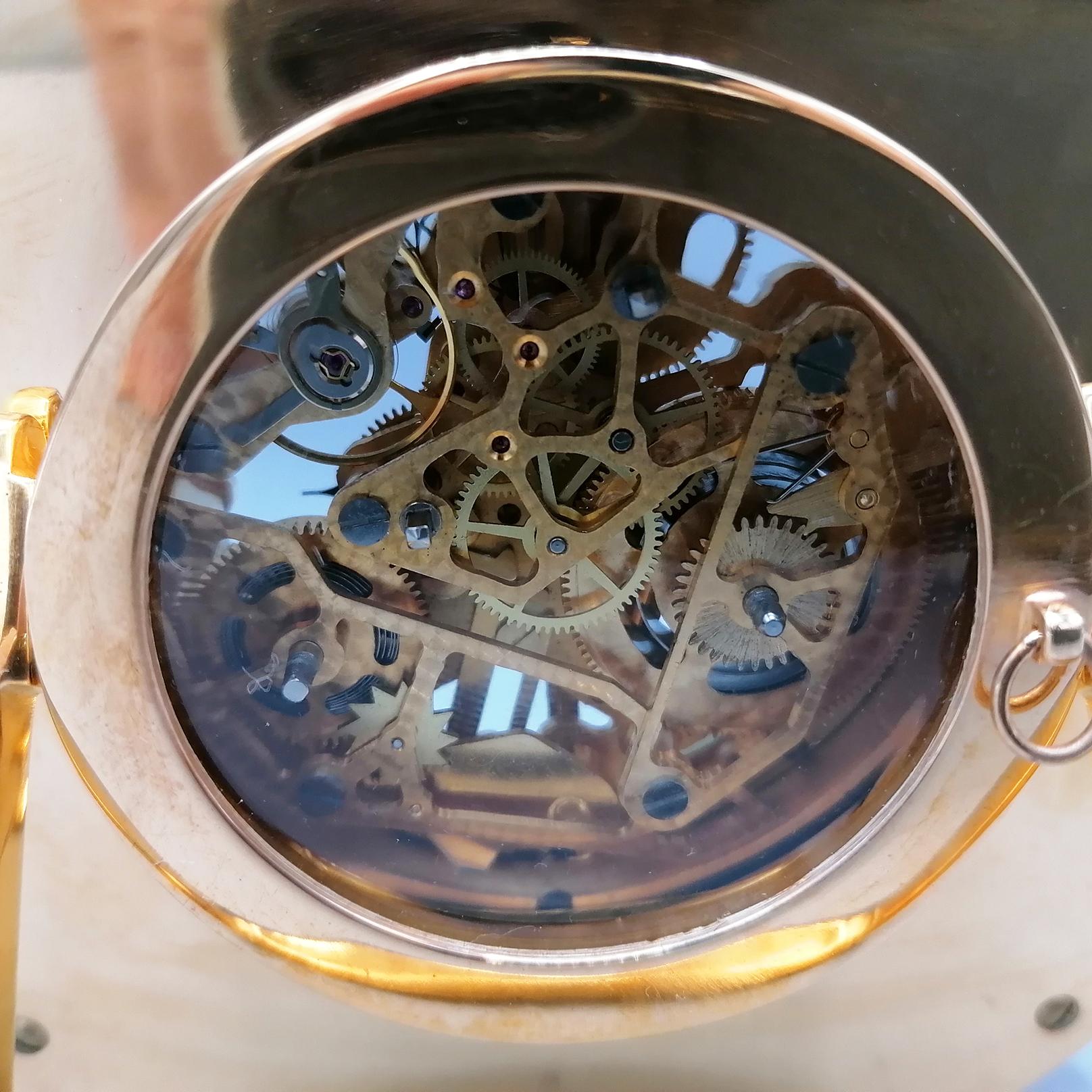 Fin du 20e siècle Horloge de table italienne du XXe siècle en argent sterling émaillé  en vente