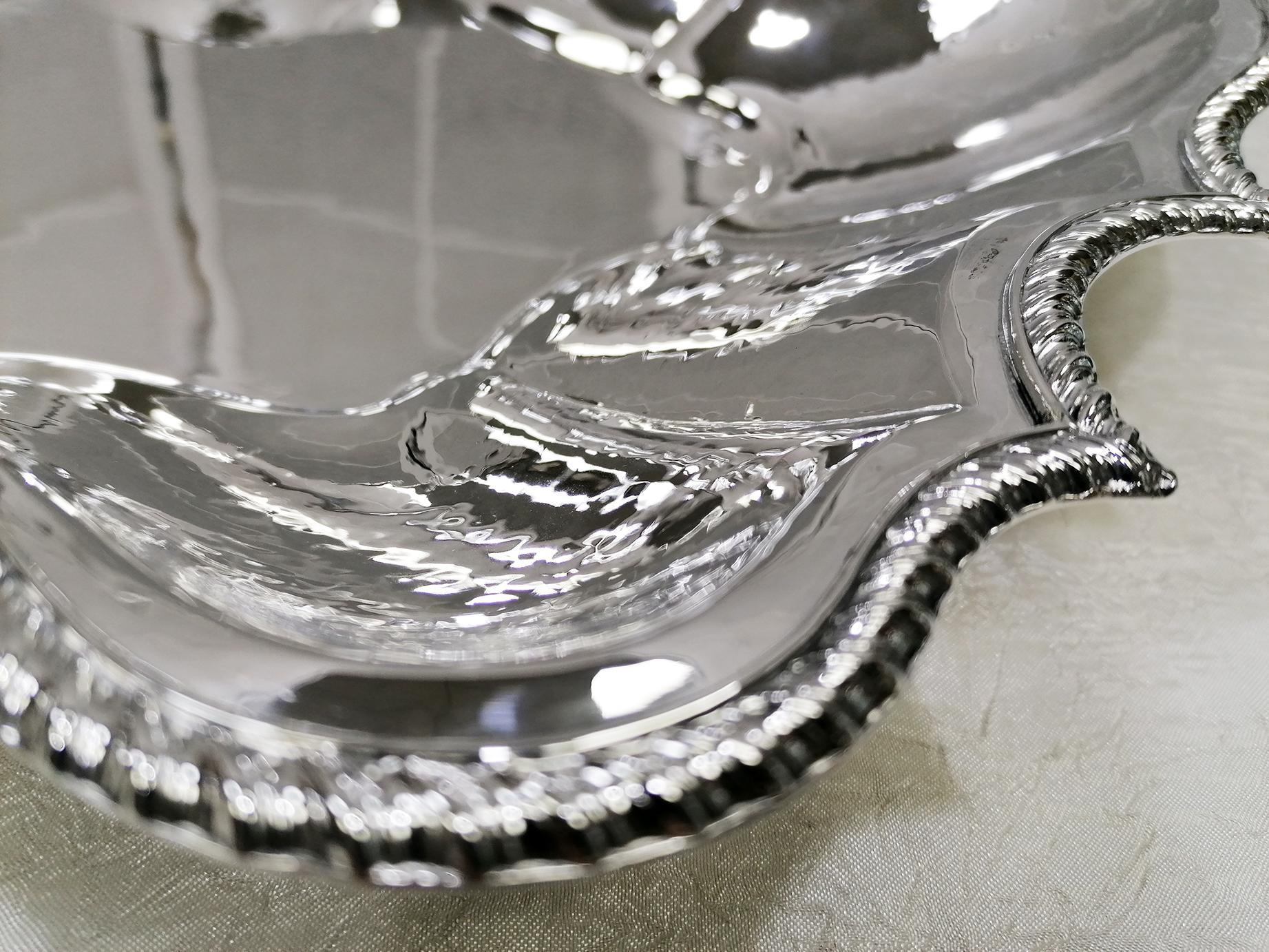 Late 20th Century 20th Century Italian Sterling Silver Hammered Basin, Centrepiece For Sale