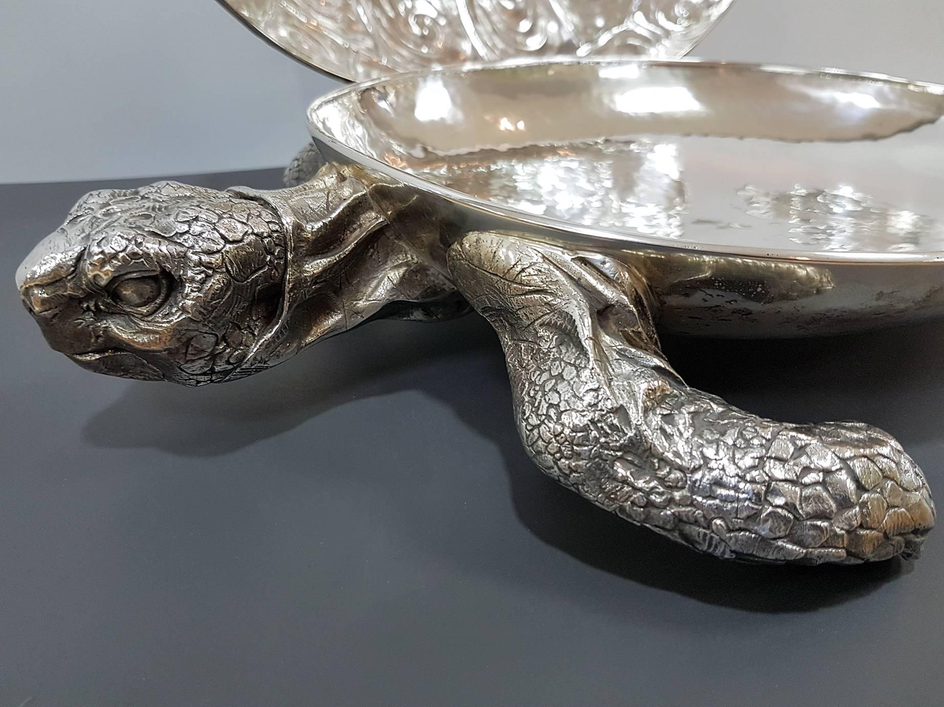 Cast 20th Century Italian Sterling Silver Handmade Turtle Box with Hinged Lid