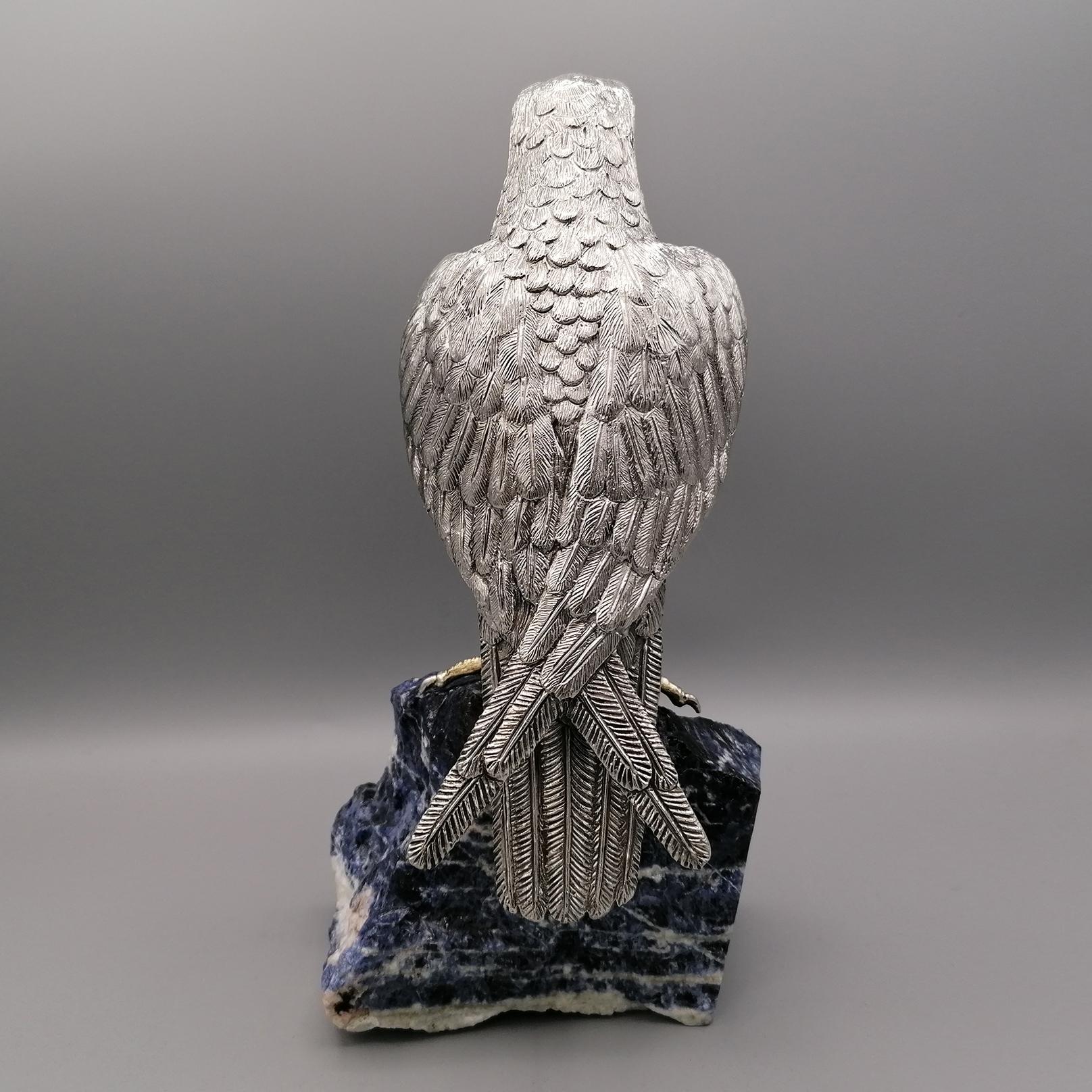 20th Century Italian Sterling Silver Hawk on a Sodalite Stone In Excellent Condition For Sale In VALENZA, IT