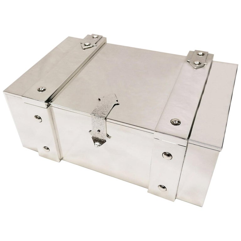 20th Century Italian Sterling Silver Jewelry Casket Box with Hinged Closure For Sale