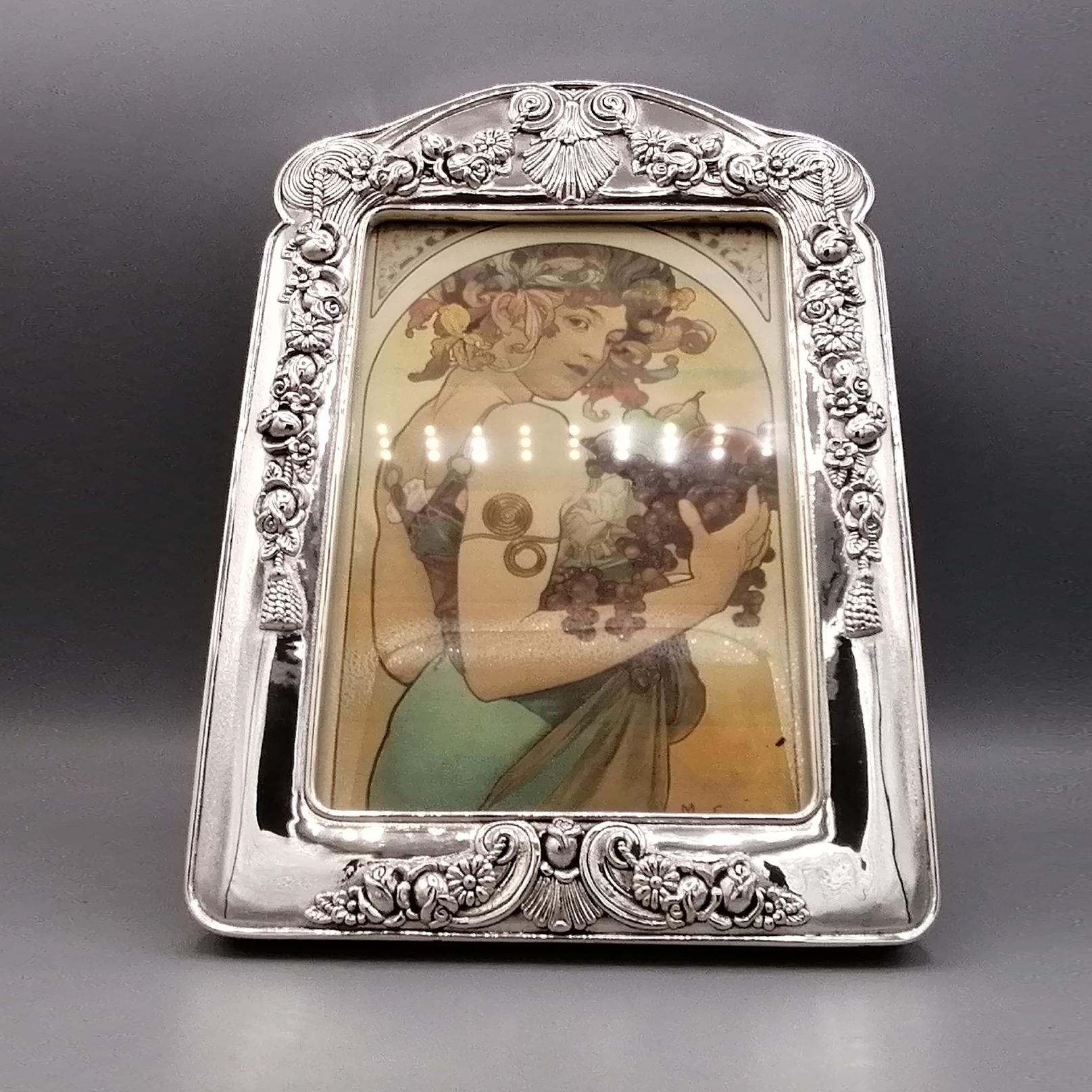 Cadre en argent sterling italien Liberty Art Nouveau du 20ème siècle, moulé à la cire perdue en vente 5