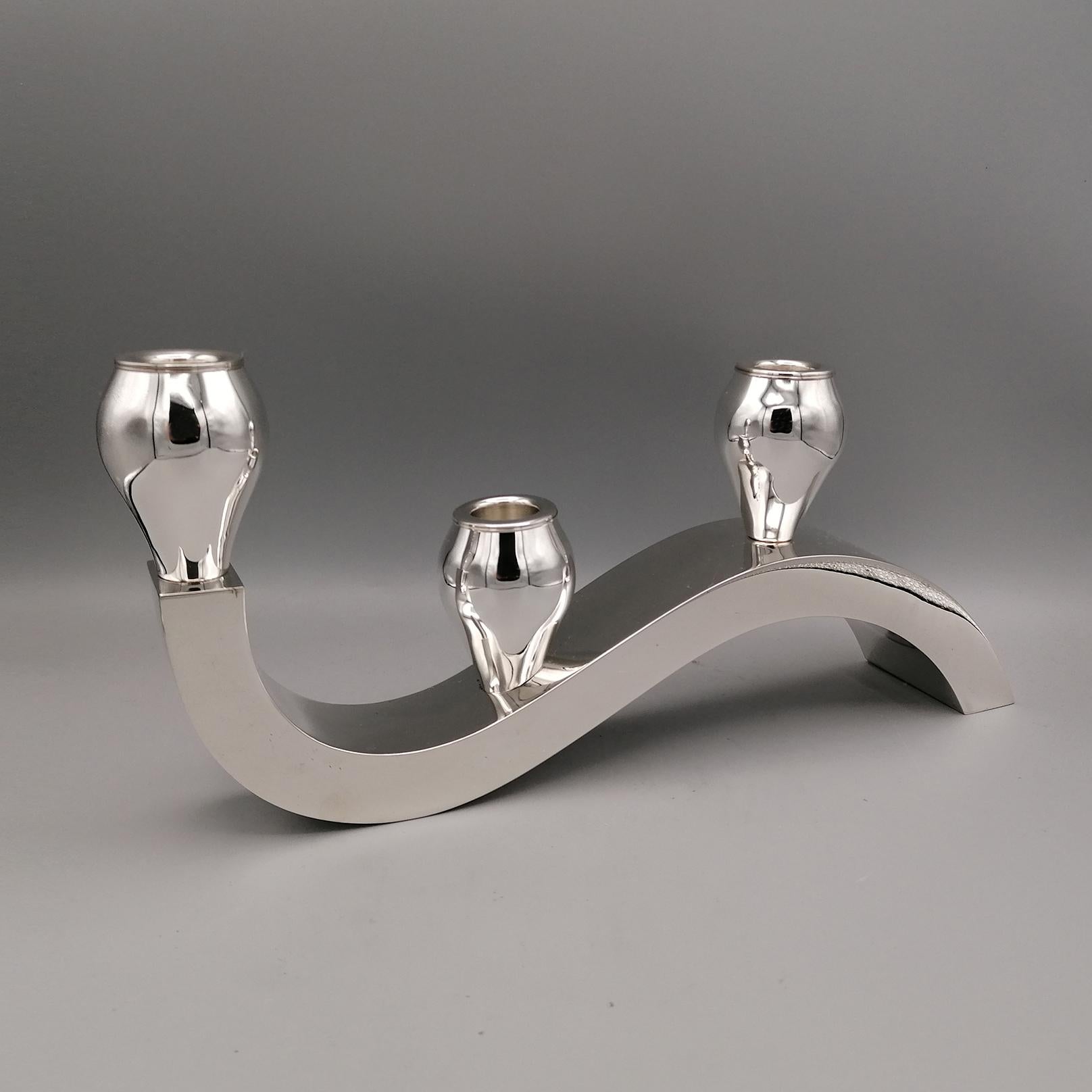 Moderno Candelabri moderni a 3 luci in argento sterling del XX secolo. in vendita
