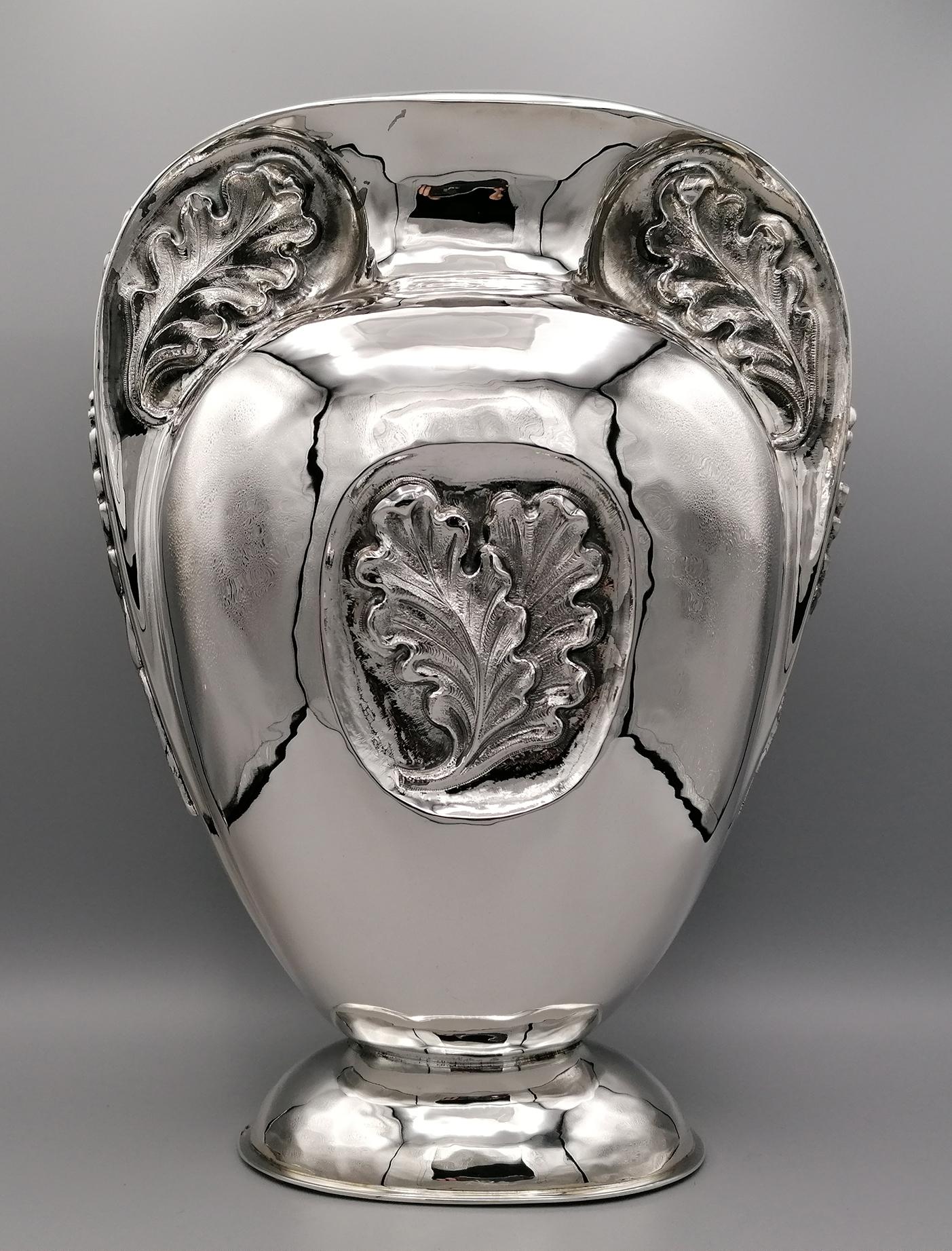 20th Century Italian Sterling Silver Oval Vase Oak leaves In Excellent Condition For Sale In VALENZA, IT