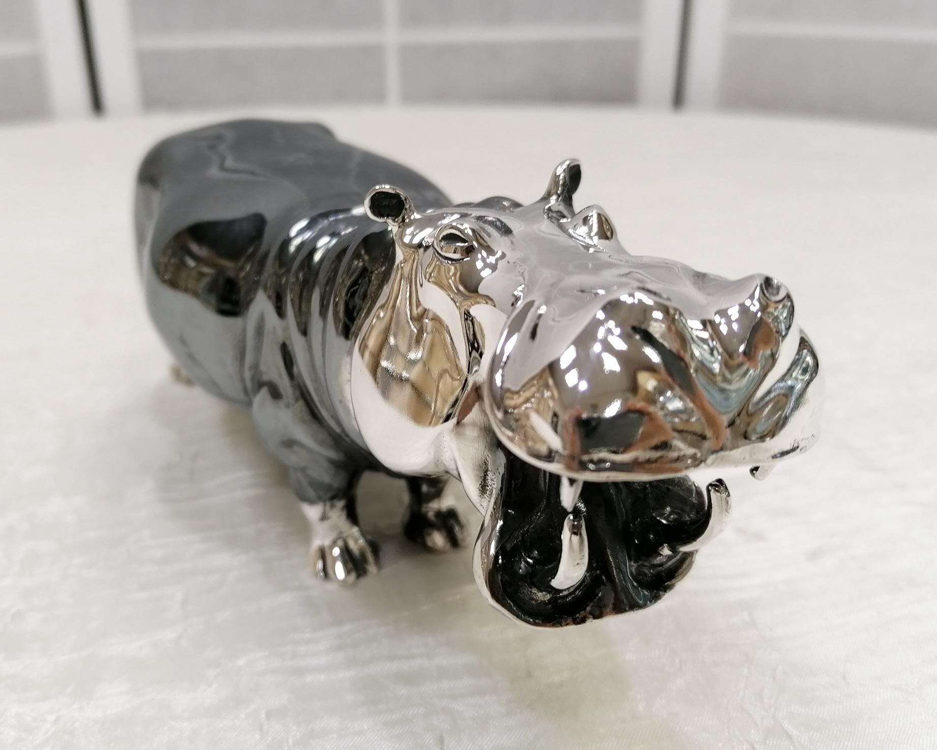 Late 20th Century 20th Century Italian Sterling Silver Pair of Shiny and Burnished Hippos