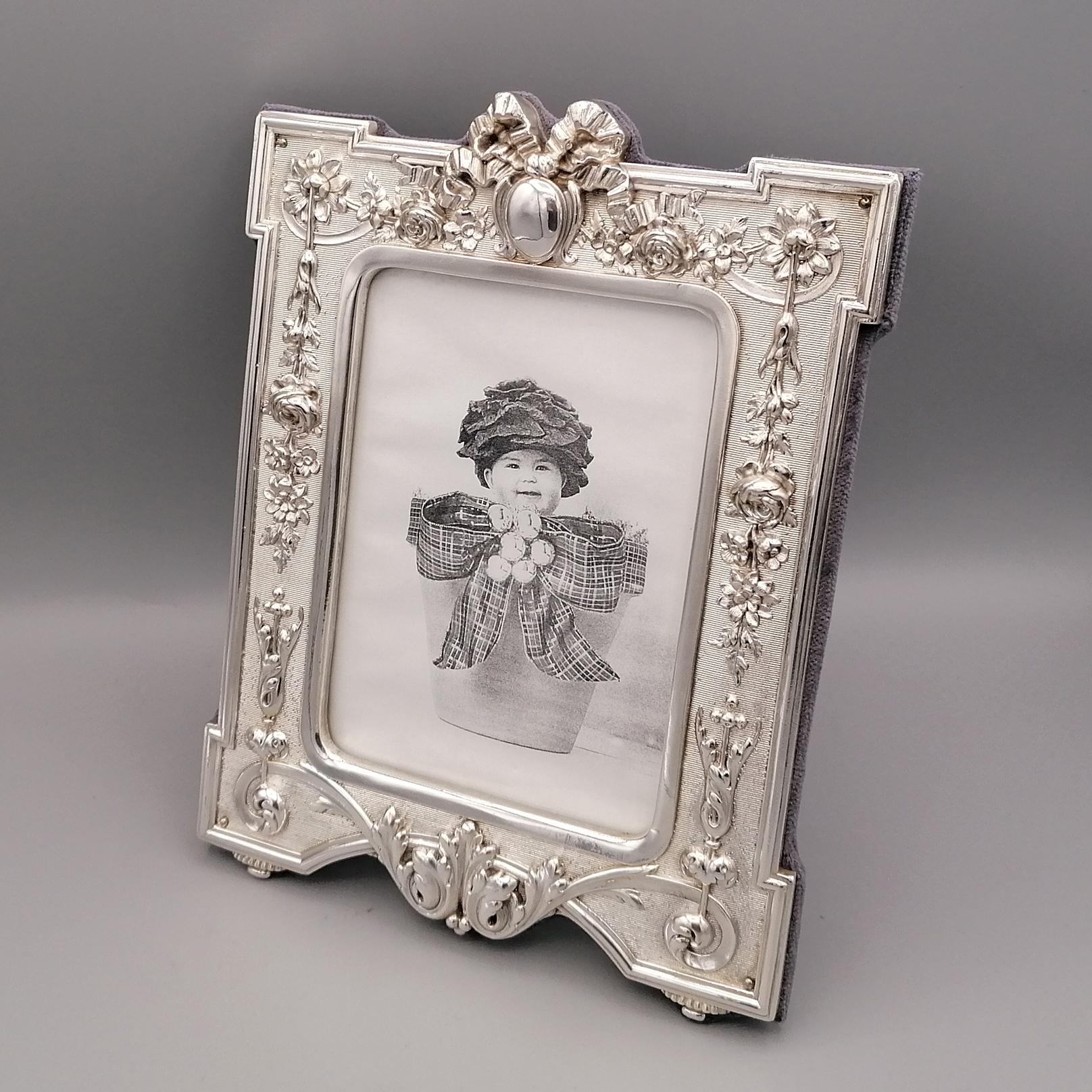 Art Nouveau 20th Century Italian Sterling Silver Picture Frame For Sale
