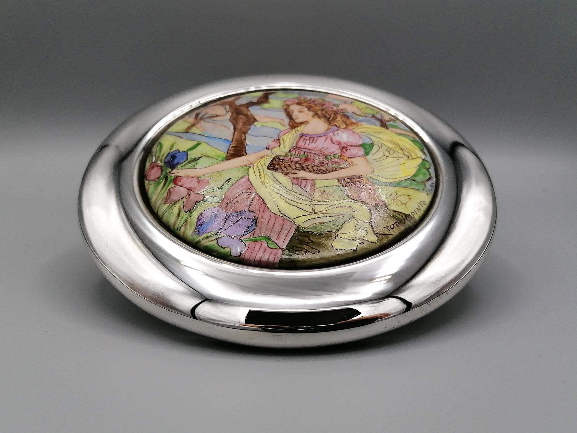Late 20th Century 20th Century Italian Sterling Silver Round Box with Painted Porcelain For Sale
