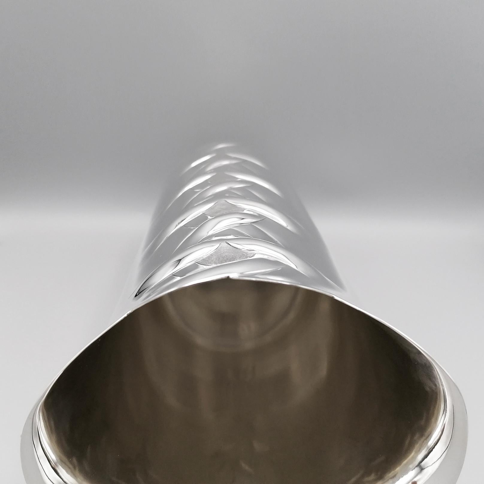 20th Century Italian Sterling Silver Vase For Sale 10