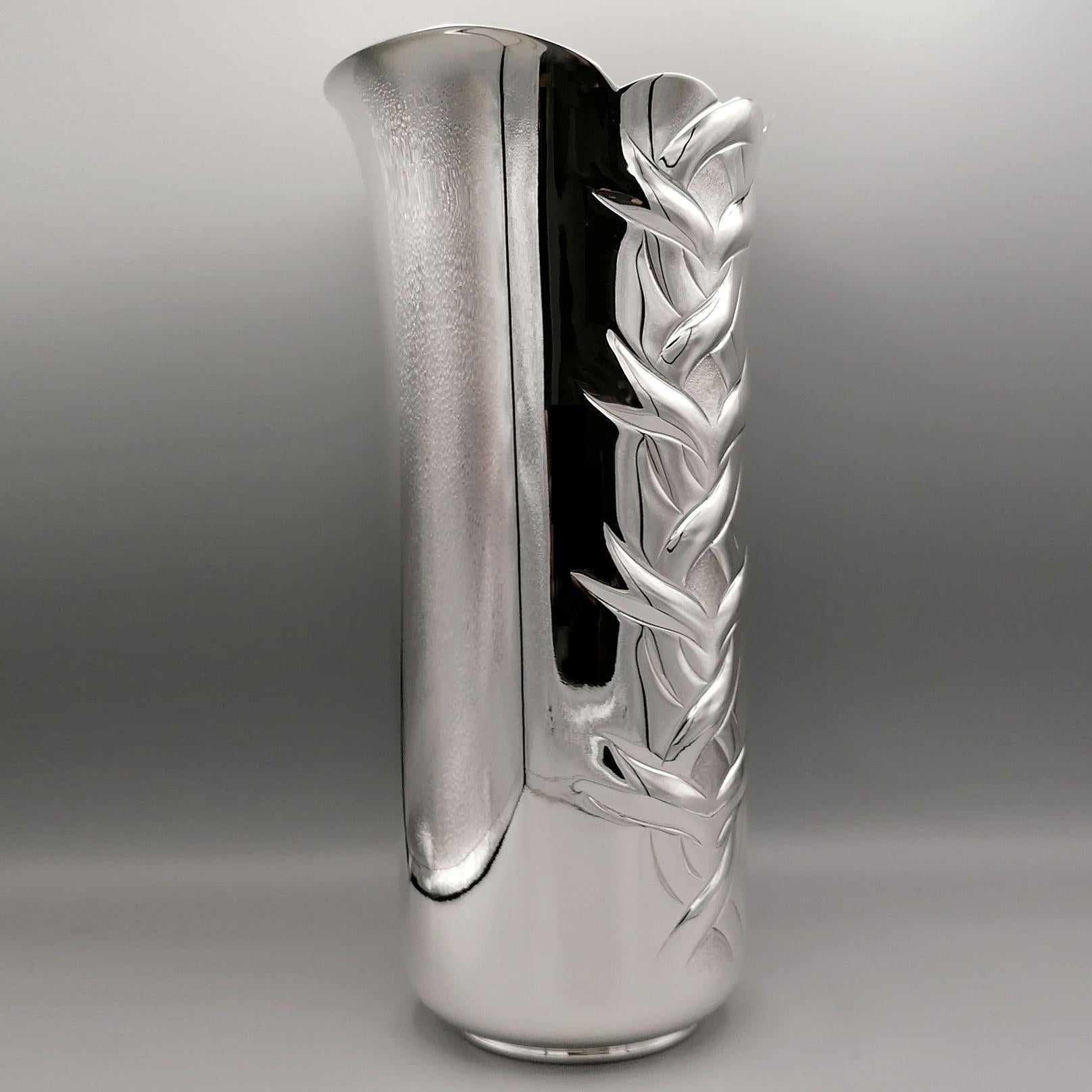 Late 20th Century 20th Century Italian Sterling Silver Vase For Sale