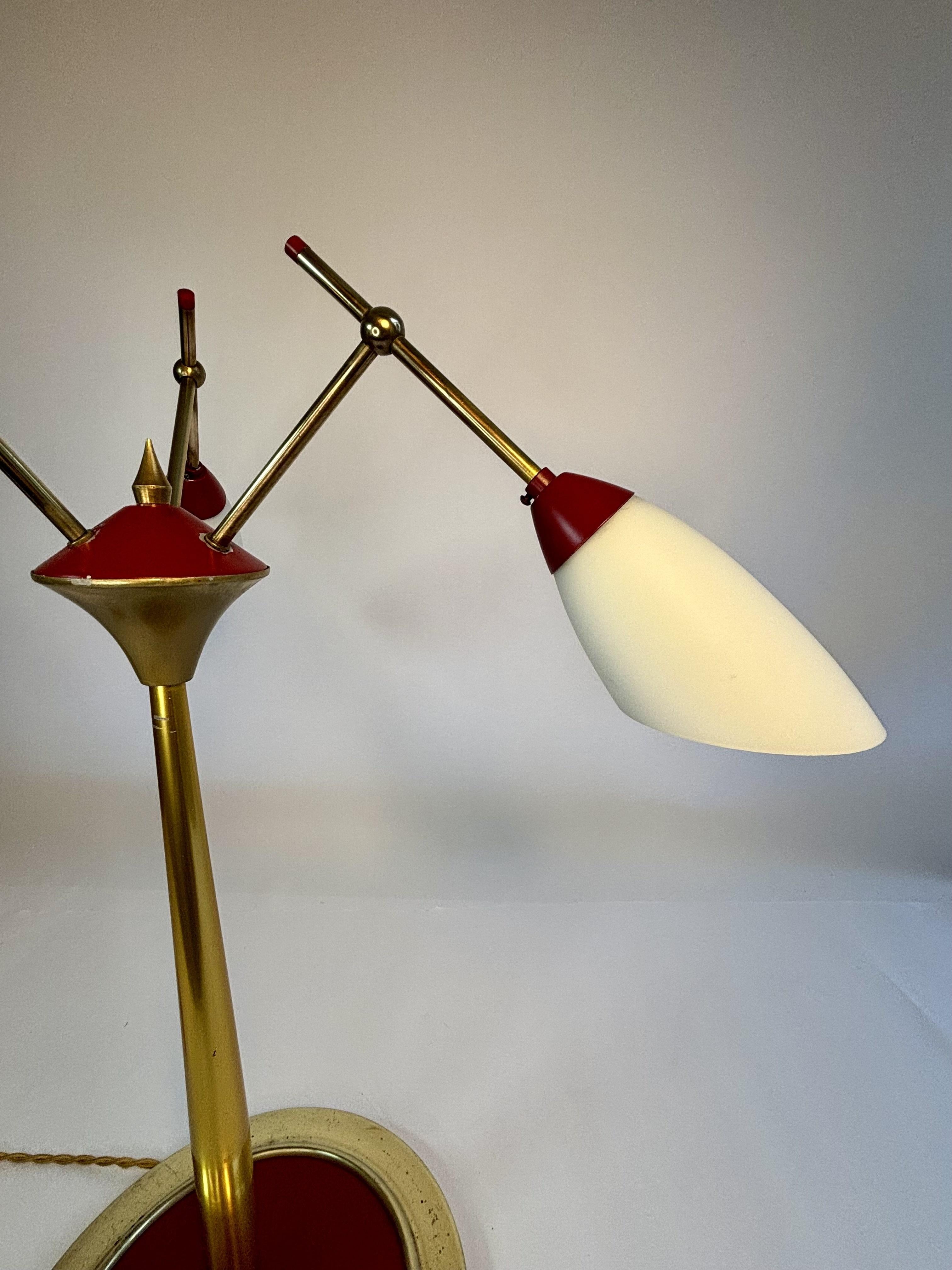 Lampe de table italienne Stilnovo du 20e siècle en vente 2