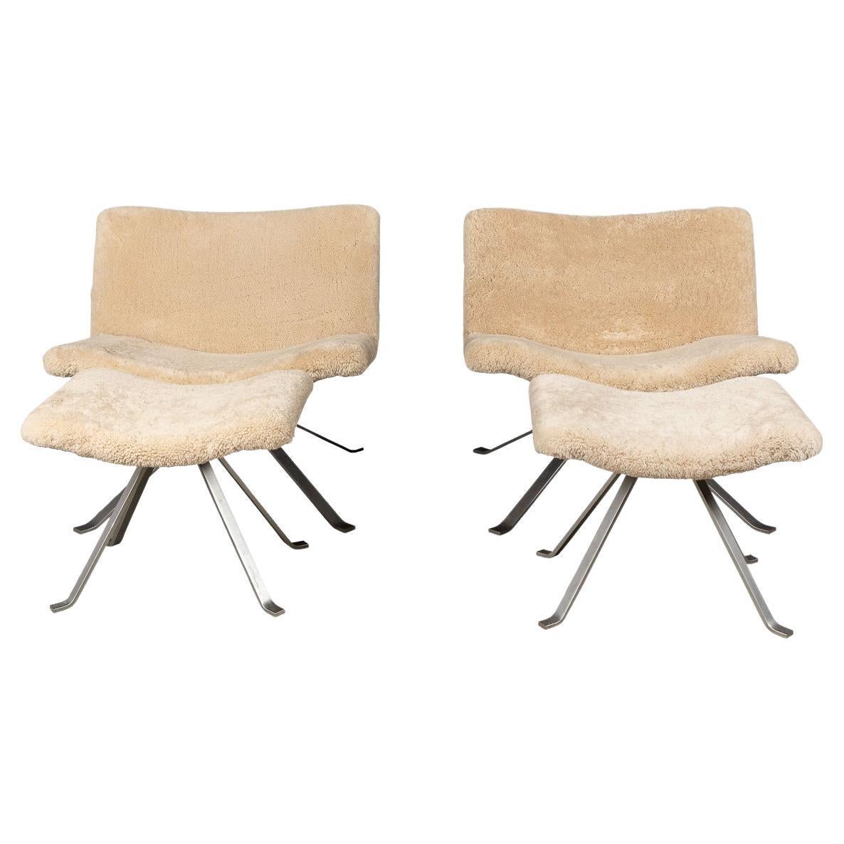 20th Century Italian Swivel Chairs with Matching Foot Stools, circa 1970 For Sale