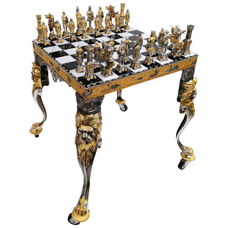 20th Century Italian Table, Chess Board with Chess Game For Sale