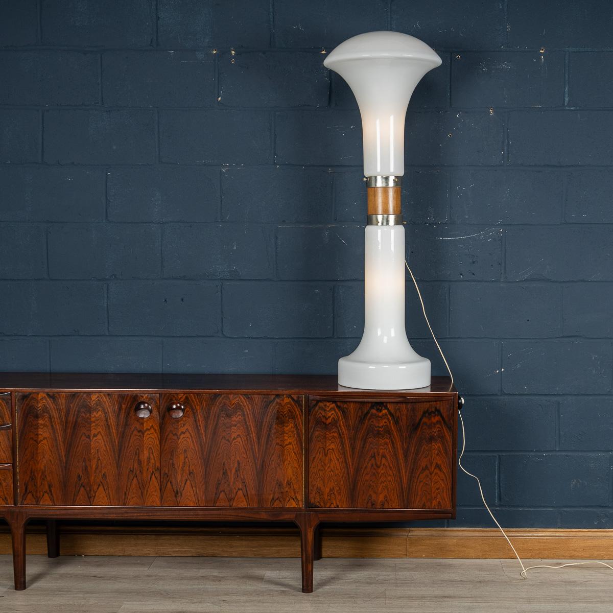 20ième siècle Lampe de table/plancher italienne du 20e siècle par Carlo Nason pour Mazzega, c.C. 1970 en vente