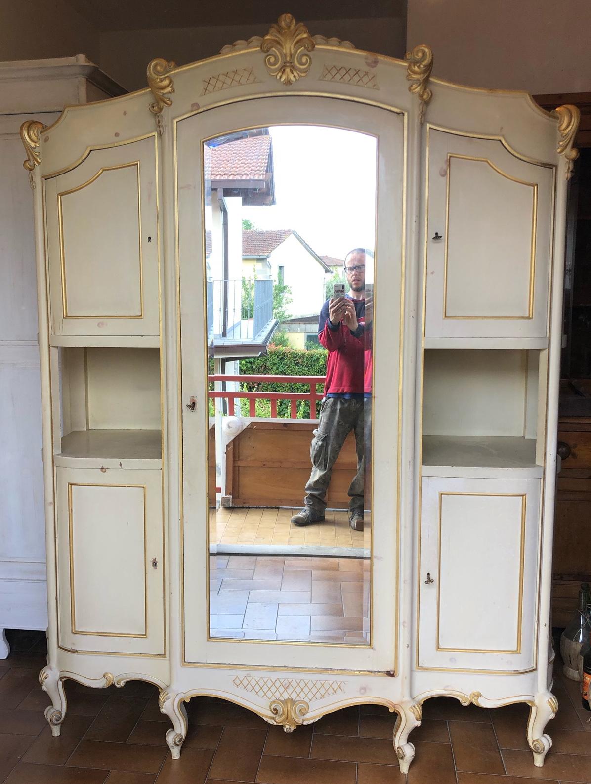 cream wardrobes