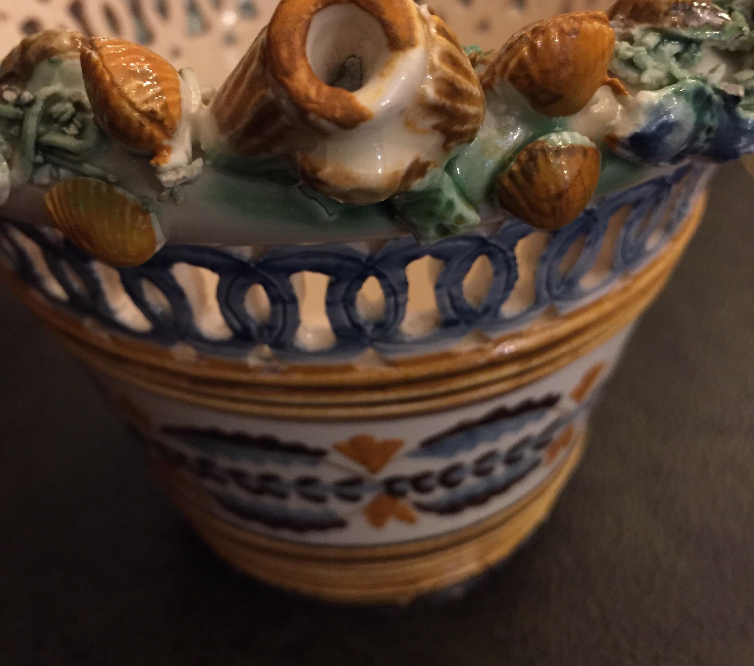 20th Century Italian Tuscan Vase Basket with Fishes Shells For Sale 5