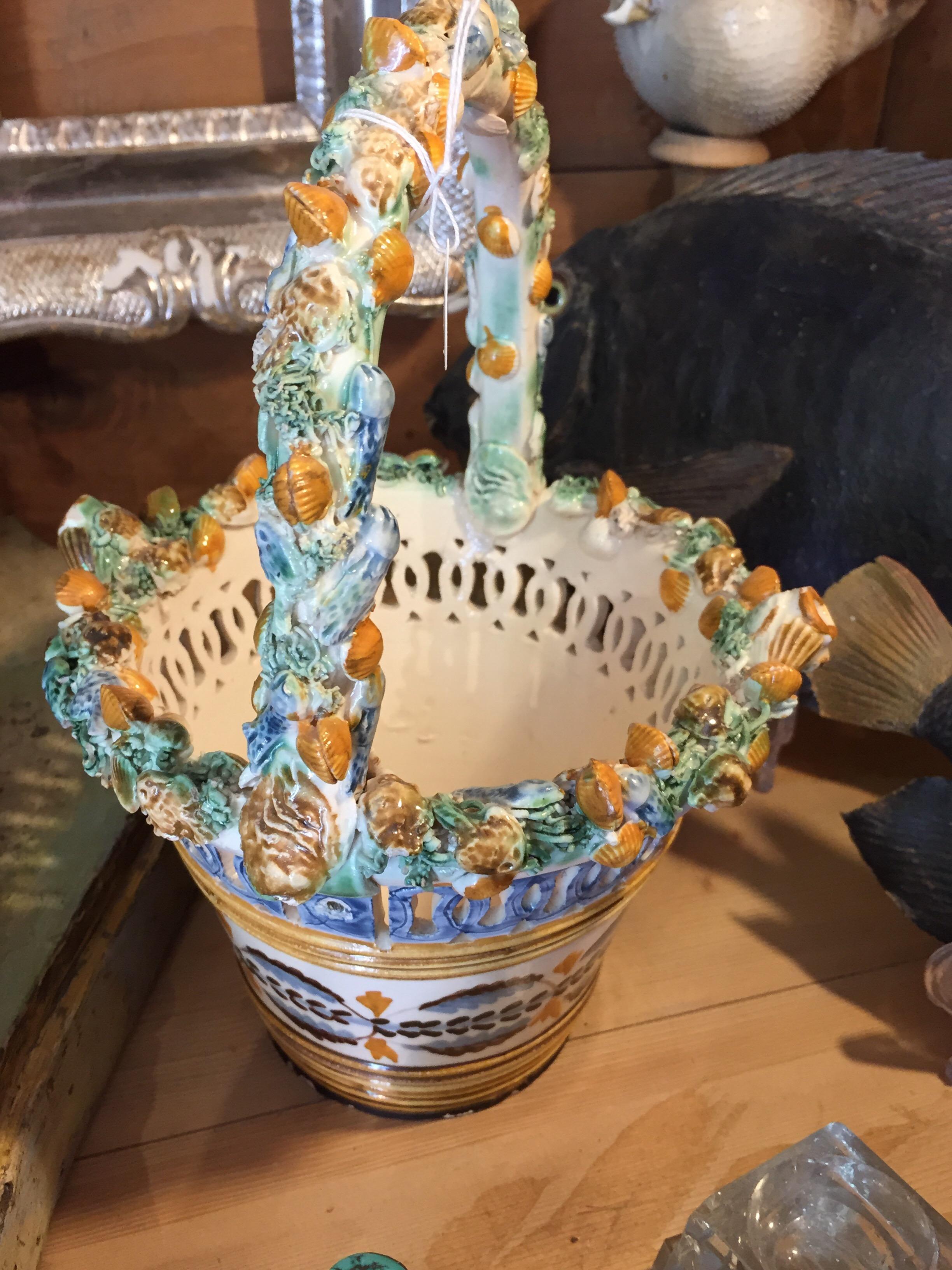 20th Century Italian Tuscan Vase Basket with Fishes Shells For Sale 13