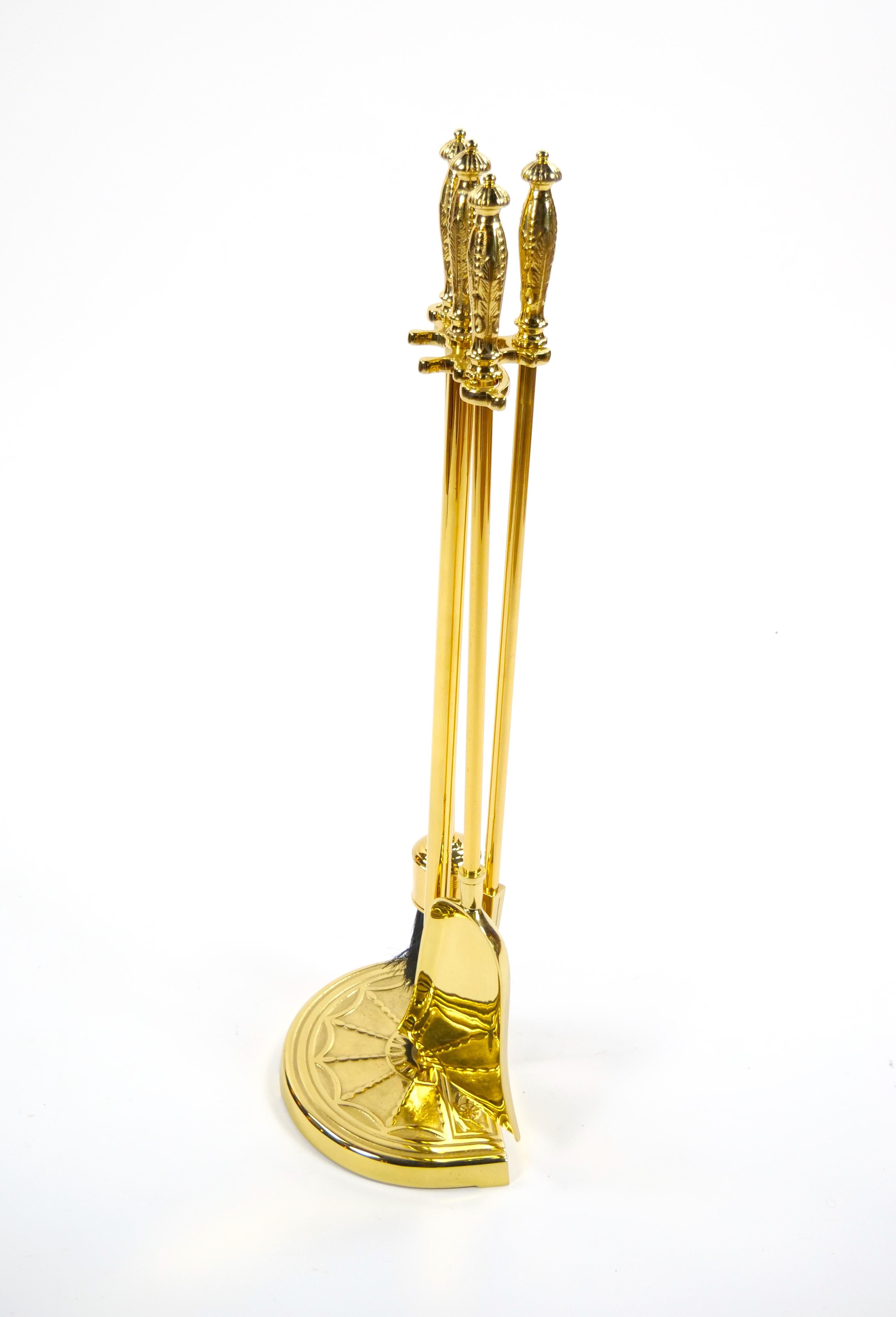 Gilt 20th Century Italian Victorian Style Fireplace Tool Set For Sale