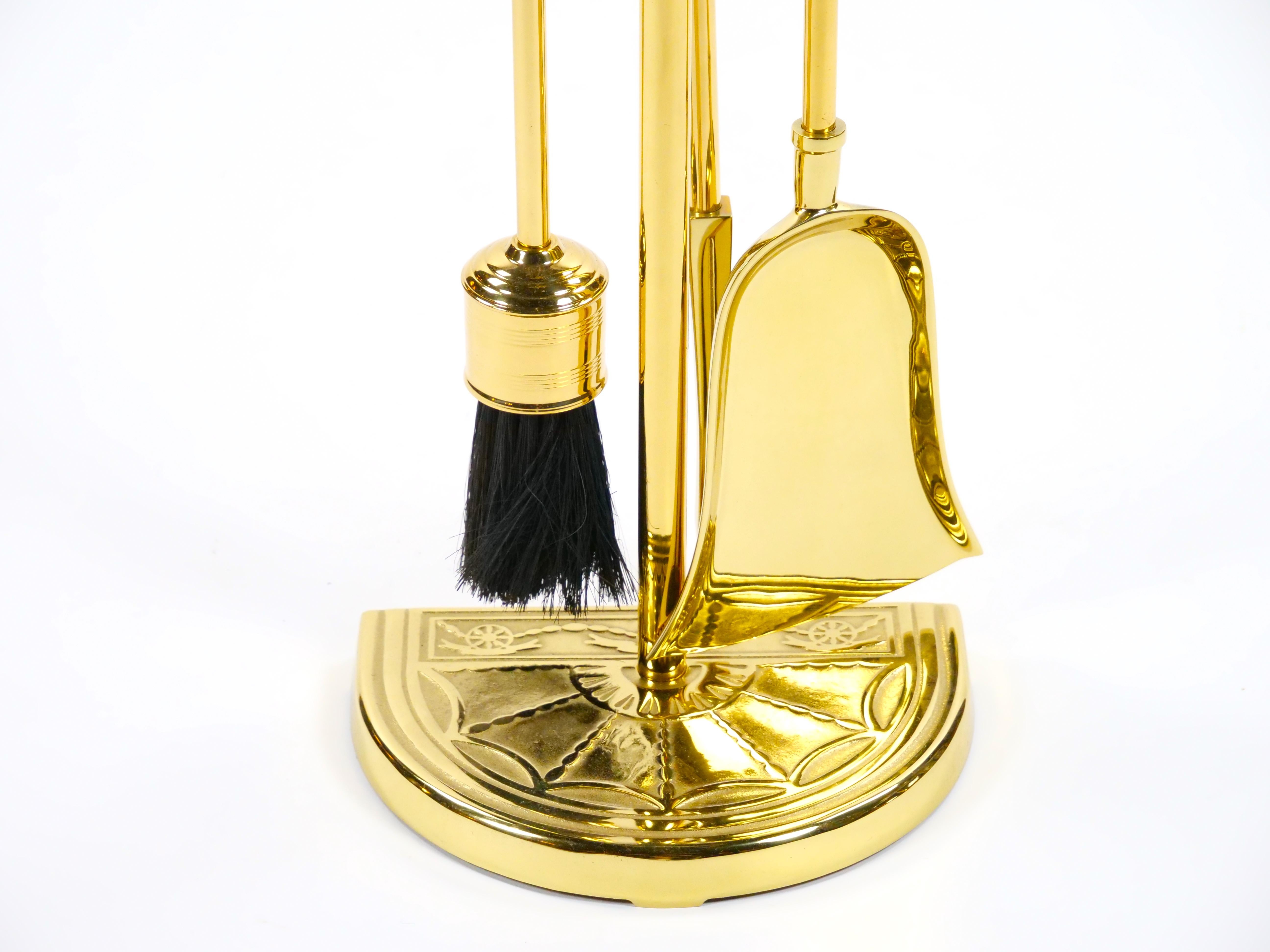 Brass 20th Century Italian Victorian Style Fireplace Tool Set For Sale
