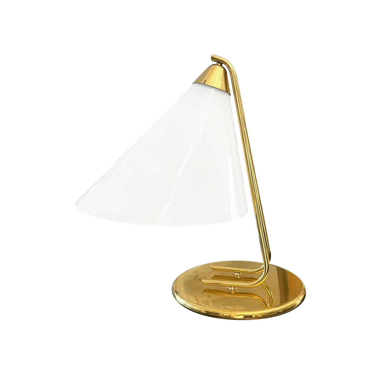 20th Century Italian Vintage Brass Table Lamp - Desk Light by Stilnovo In Good Condition In West Palm Beach, FL