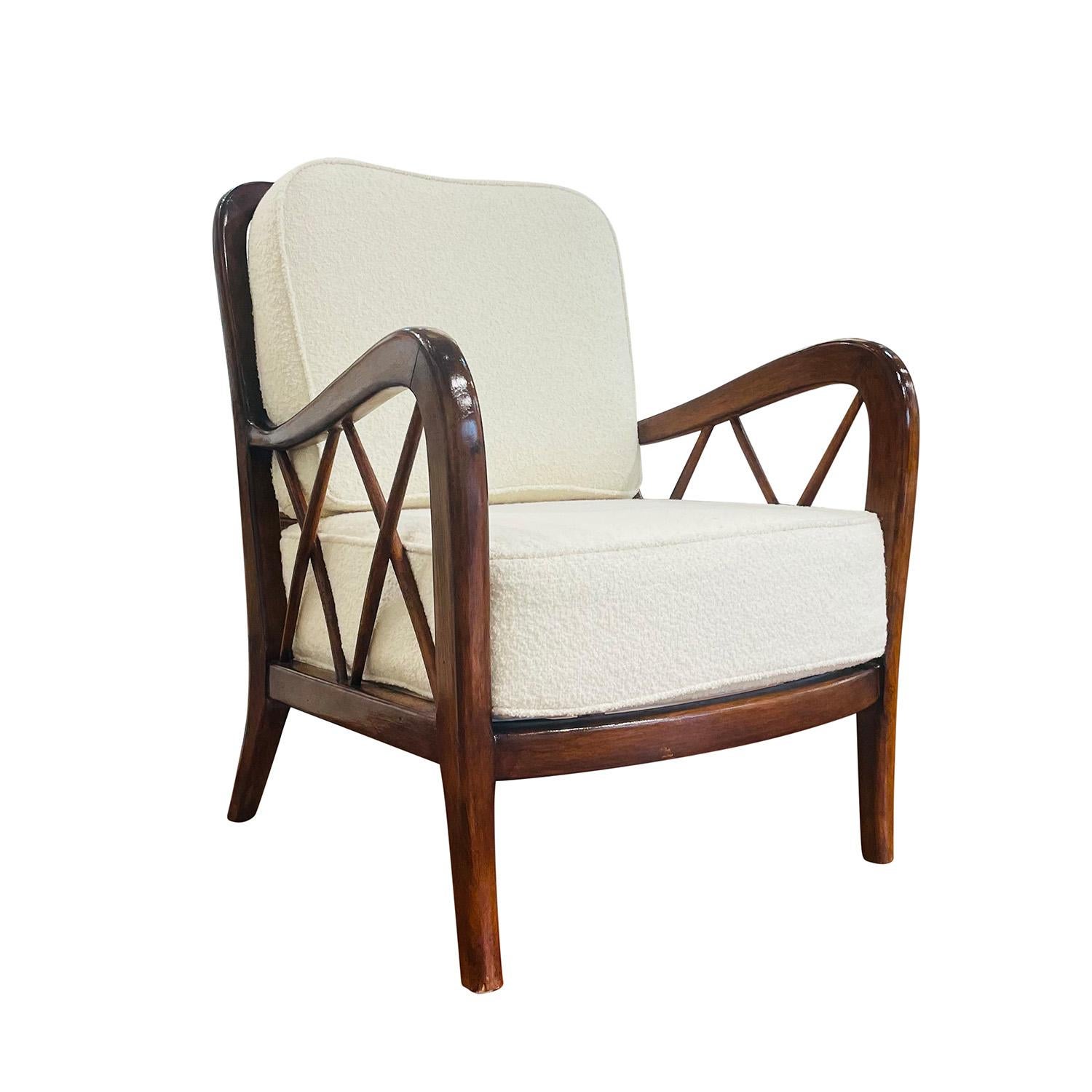 Silla de salón italiana del siglo XX, moderna y vintage, de nogal, de Paolo Buffa Moderno de mediados de siglo en venta