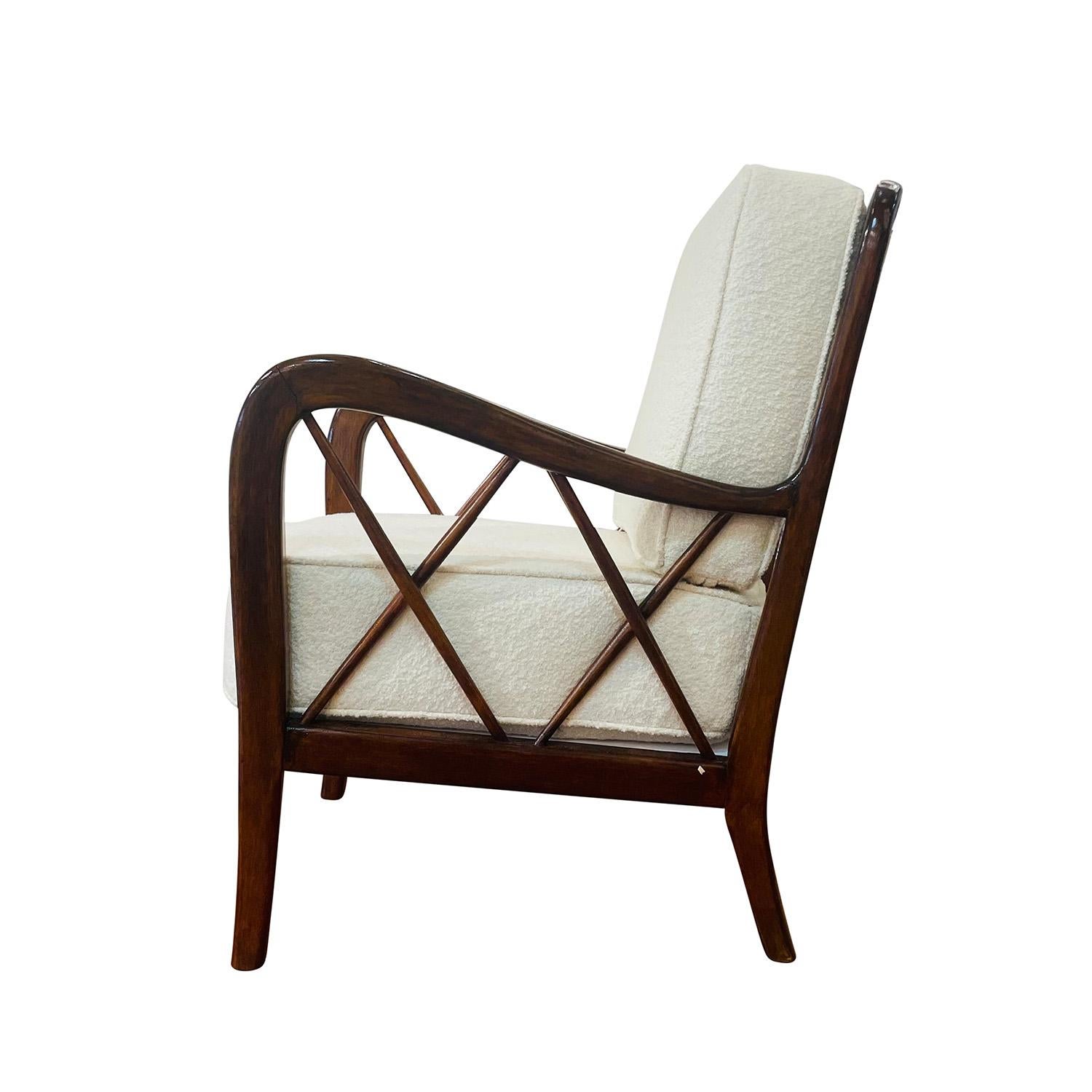 Silla de salón italiana del siglo XX, moderna y vintage, de nogal, de Paolo Buffa Pulido en venta