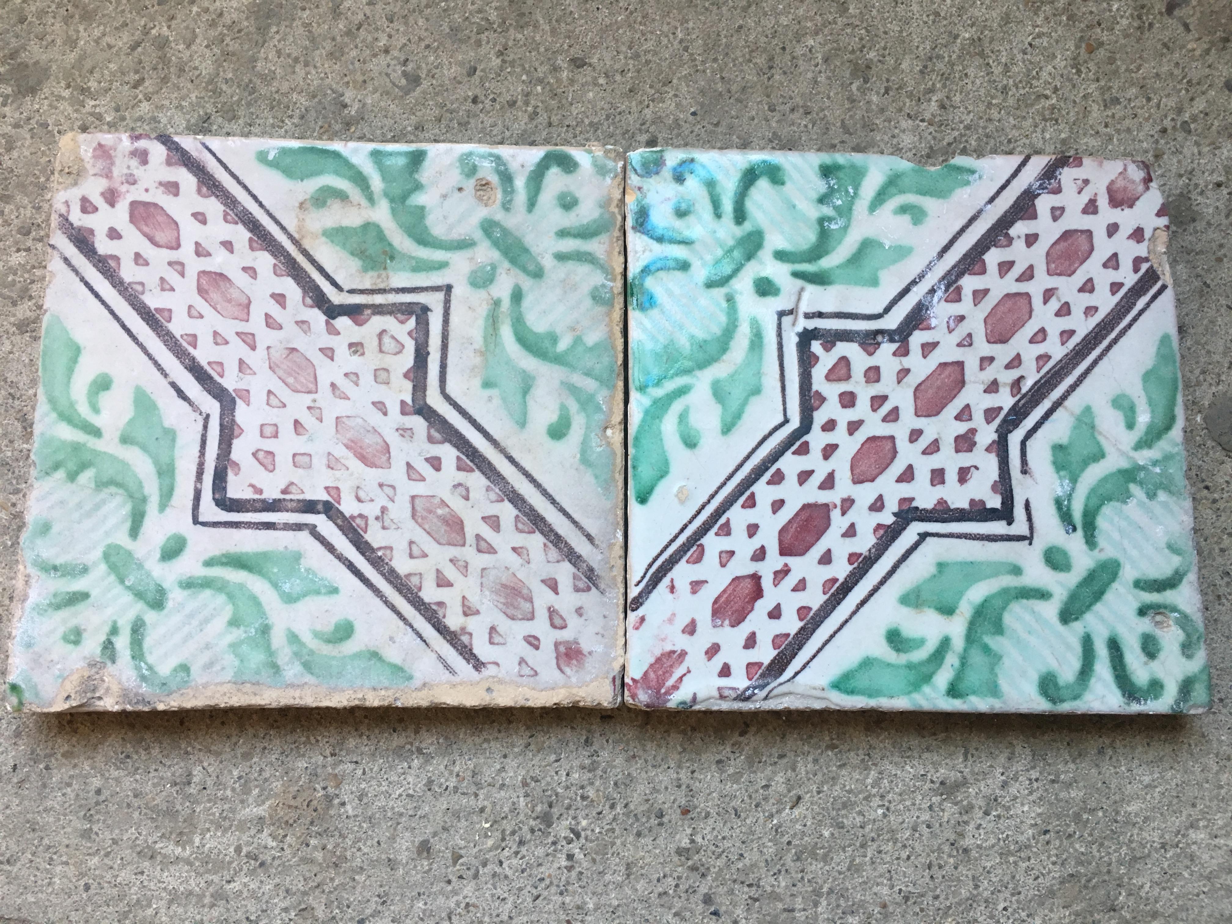 20th Century Italian Vintage Reclaimed Decorated Tiles, 1920s In Good Condition In Florence, IT