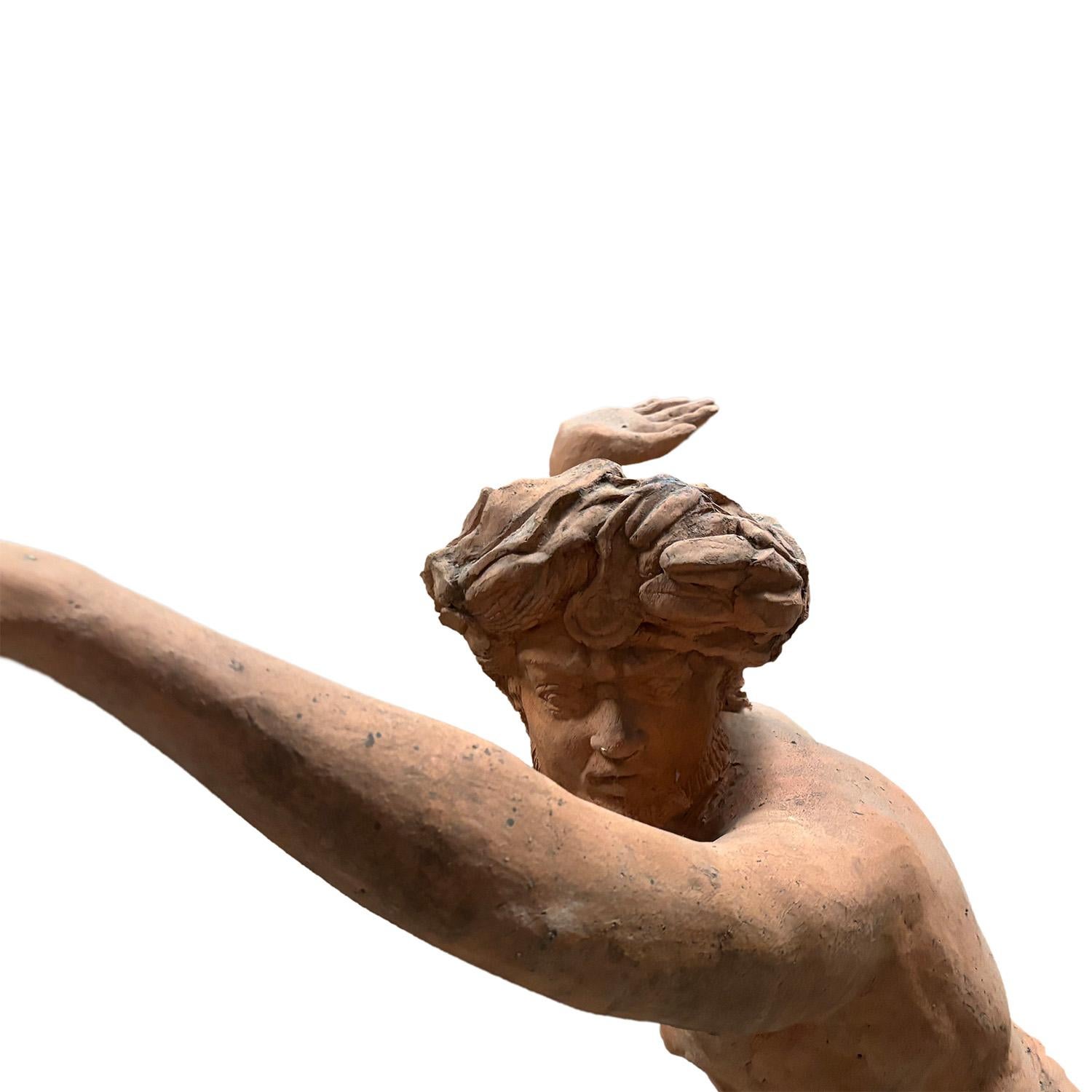 Fatto a mano Statuetta di Tritone in terracotta in stile romano vintage del XX secolo in vendita