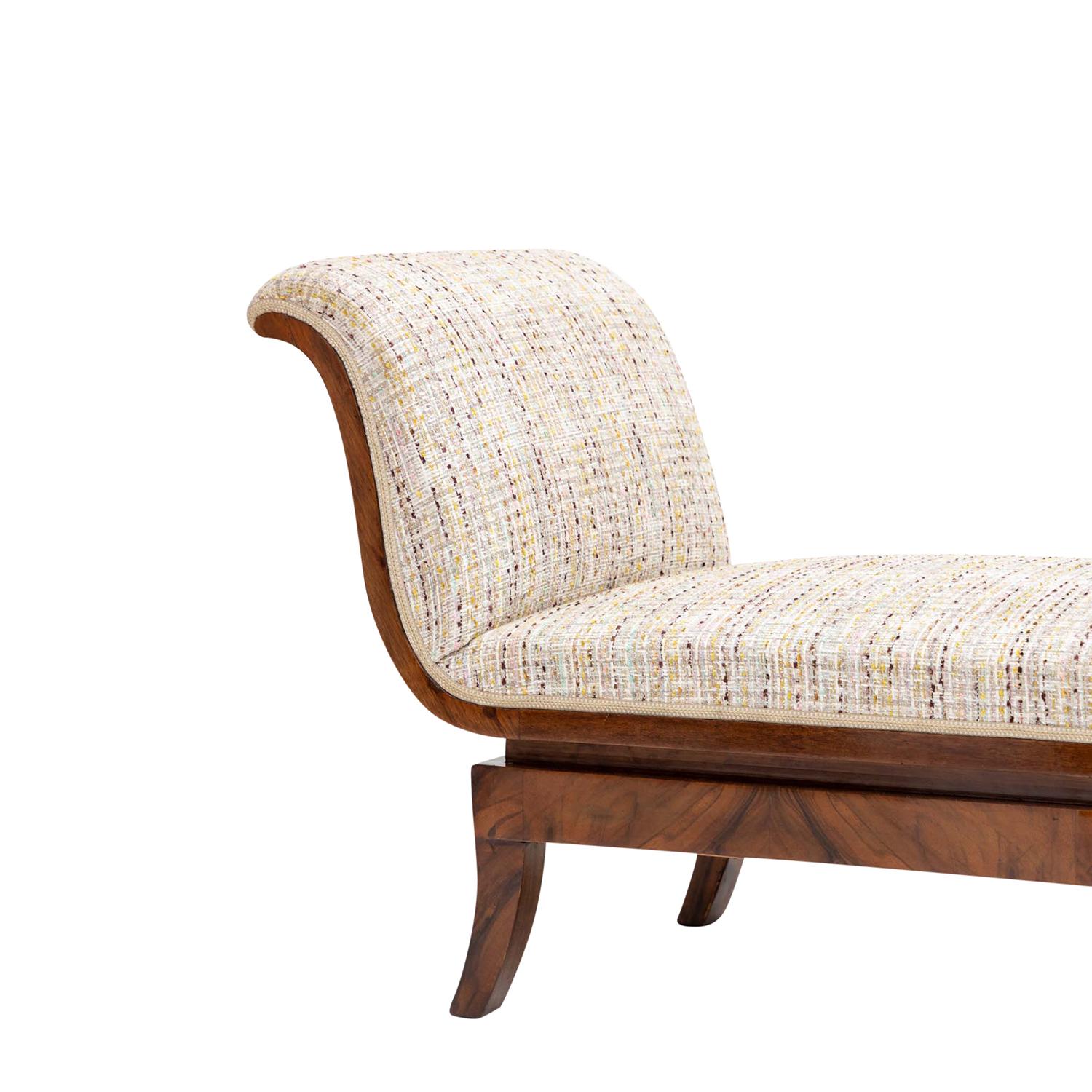20th Century Italian Vintage Art Deco Shellac Polished Walnut Sofa Bench For Sale 3