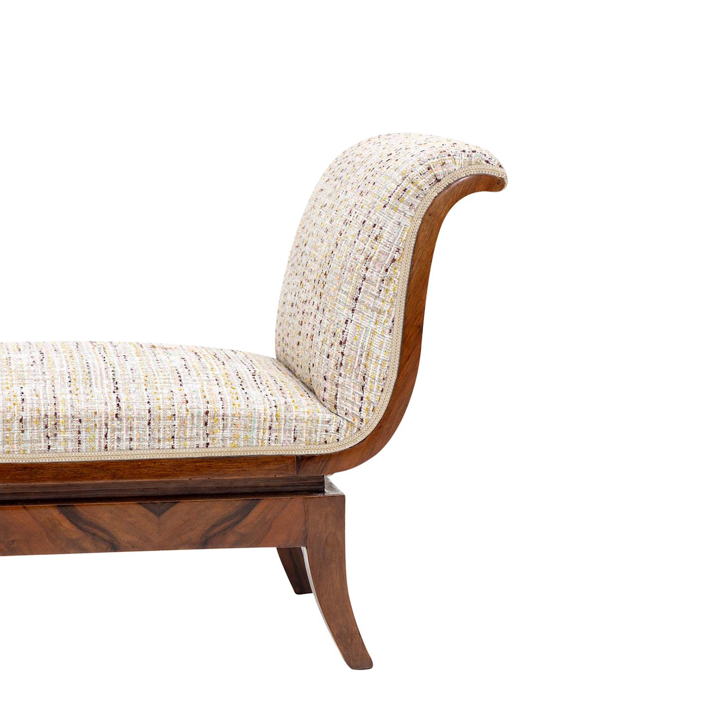 20th Century Italian Vintage Art Deco Shellac Polished Walnut Sofa Bench For Sale 4
