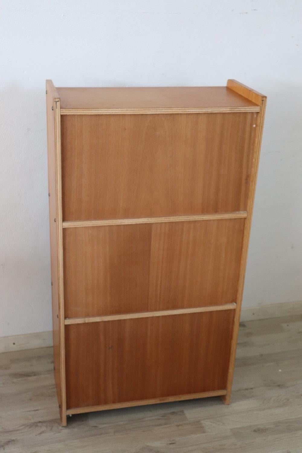 20th Century Italian Vintage Small Bookcase or Vitrine with Sliding Doors For Sale 1