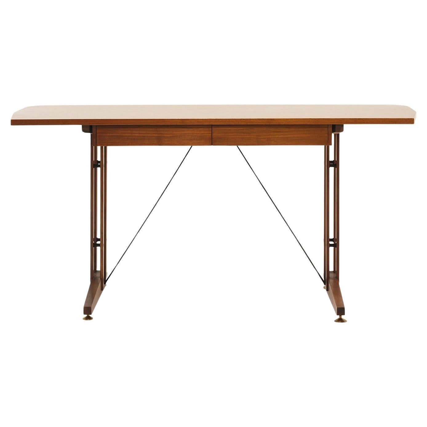 Italienischer Vintage-Schreibtisch aus Nussbaumholz im Stil von Carlo Ratti aus dem 20. Jahrhundert