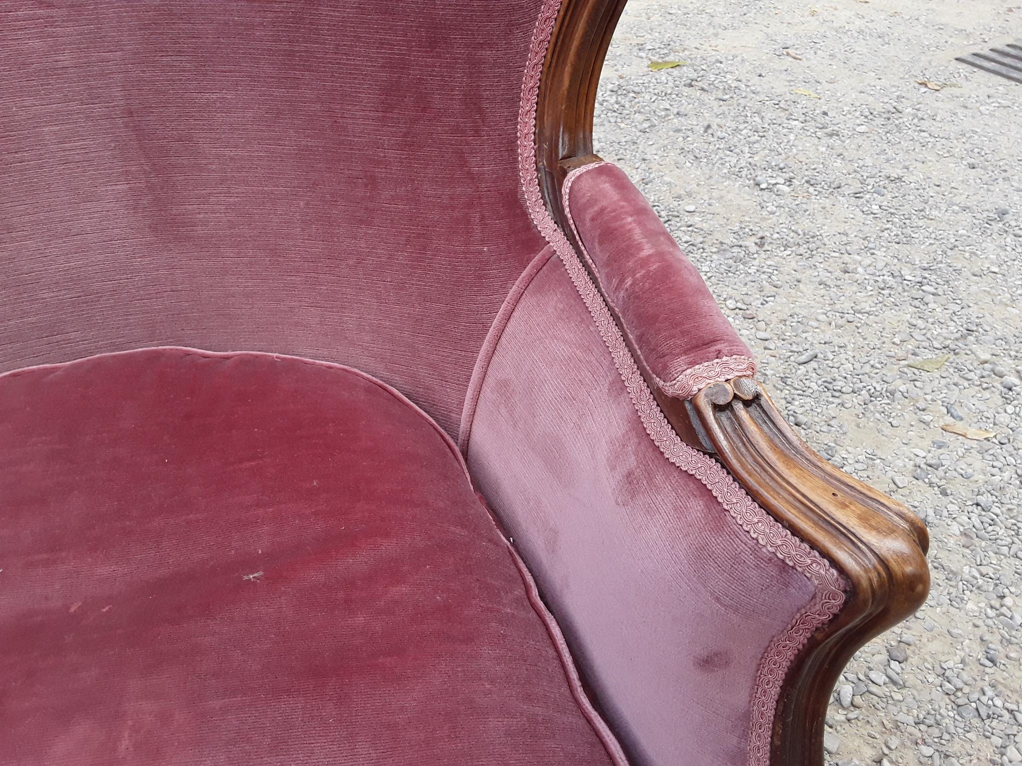 20th Century Italian Walnut Armchairs with Cherry Colour Original Velvet Fabric 2