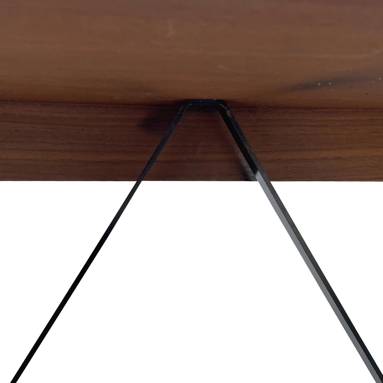 20th Century Italian Vintage Walnut Writing Table in the Style of Carlo Ratti For Sale 5