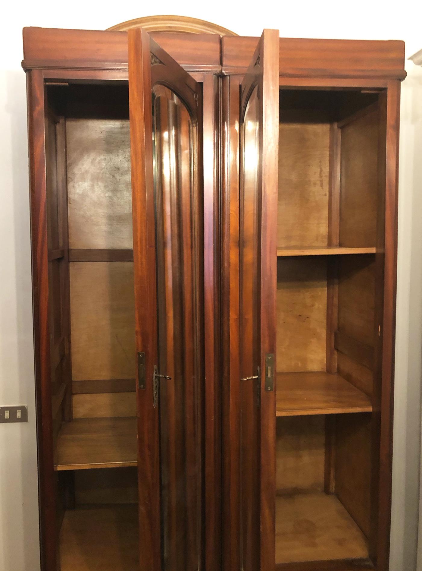 20th Century Italian Wardrobe Two Doors in Original Walnut Color with Mirror 6