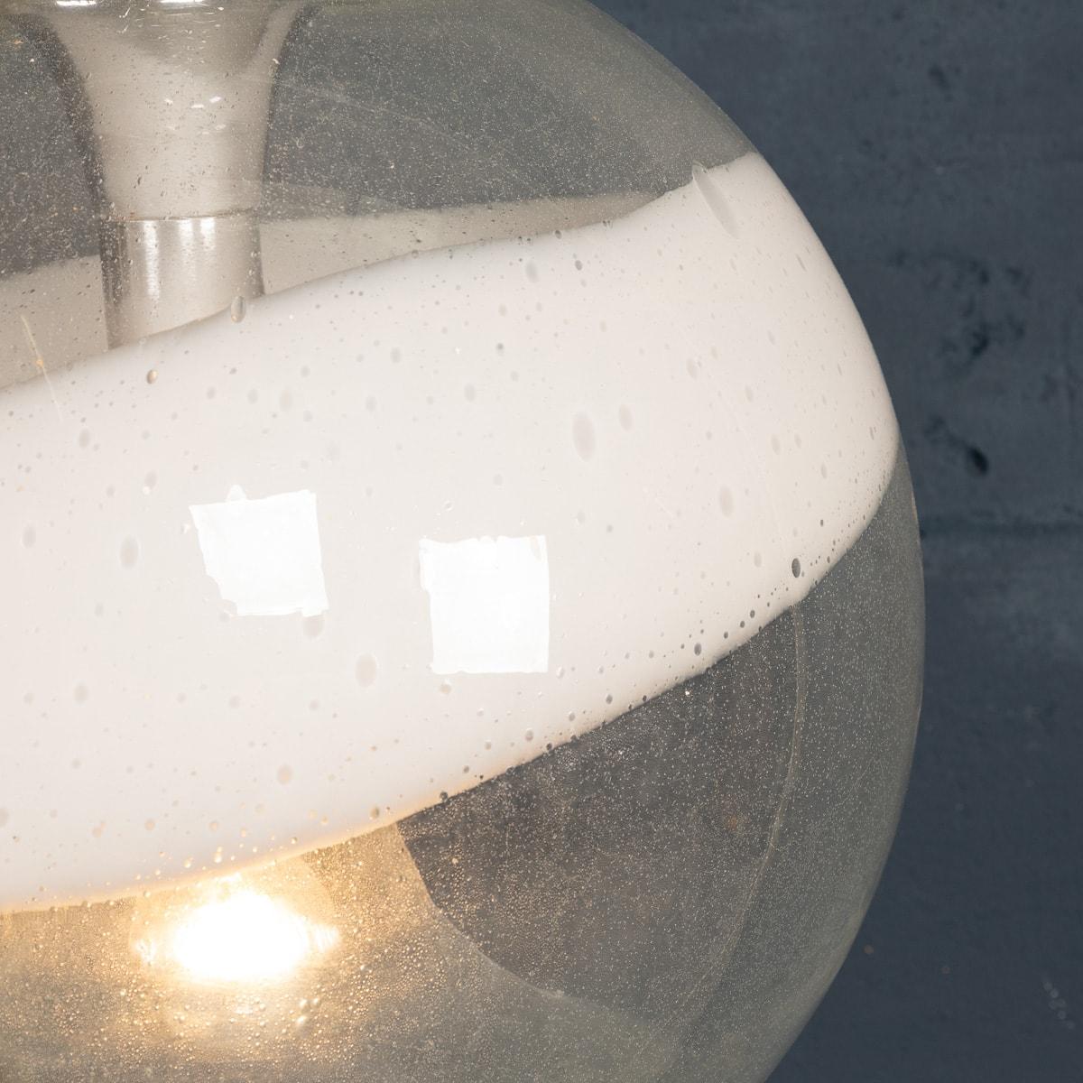 Lampada a sospensione in vetro di Murano bianco e trasparente del XX secolo c.1970 in vendita 2