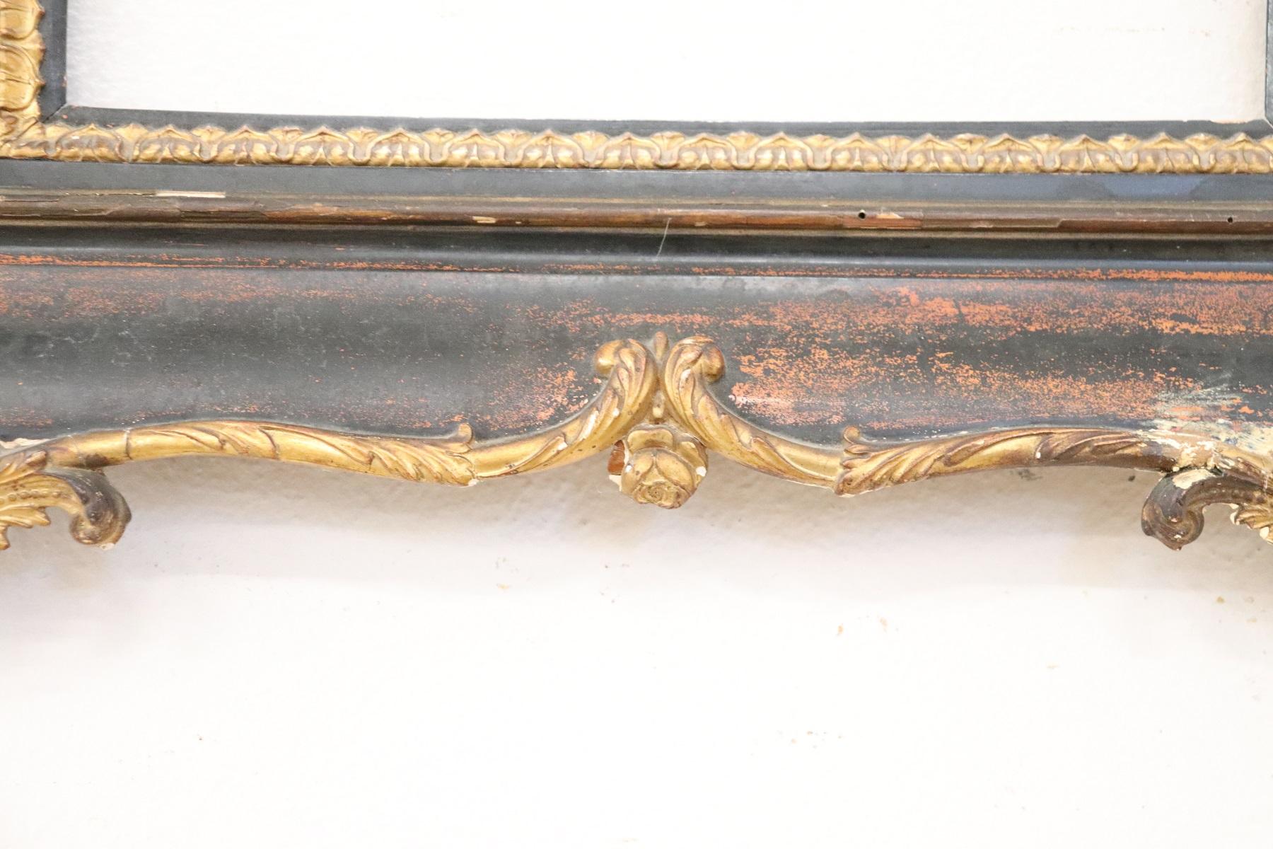 20th Century Italian Wood and Plaster Frame with Golden Decoration 7